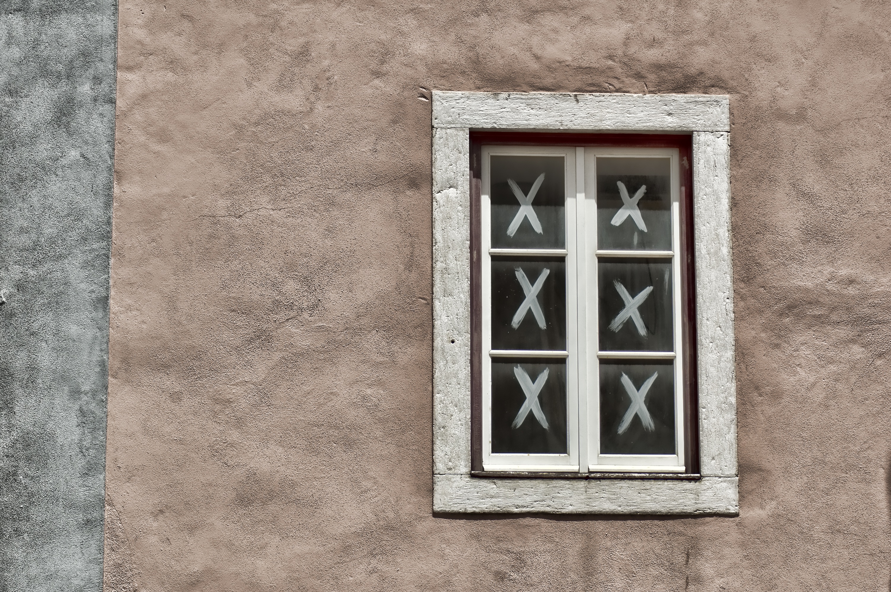 window, window frame, architecture, day, rectangle, building exterior, building, wall - building feature, tic tac toe, wall, pattern, 2K, no people, glass - material, HD Wallpaper
