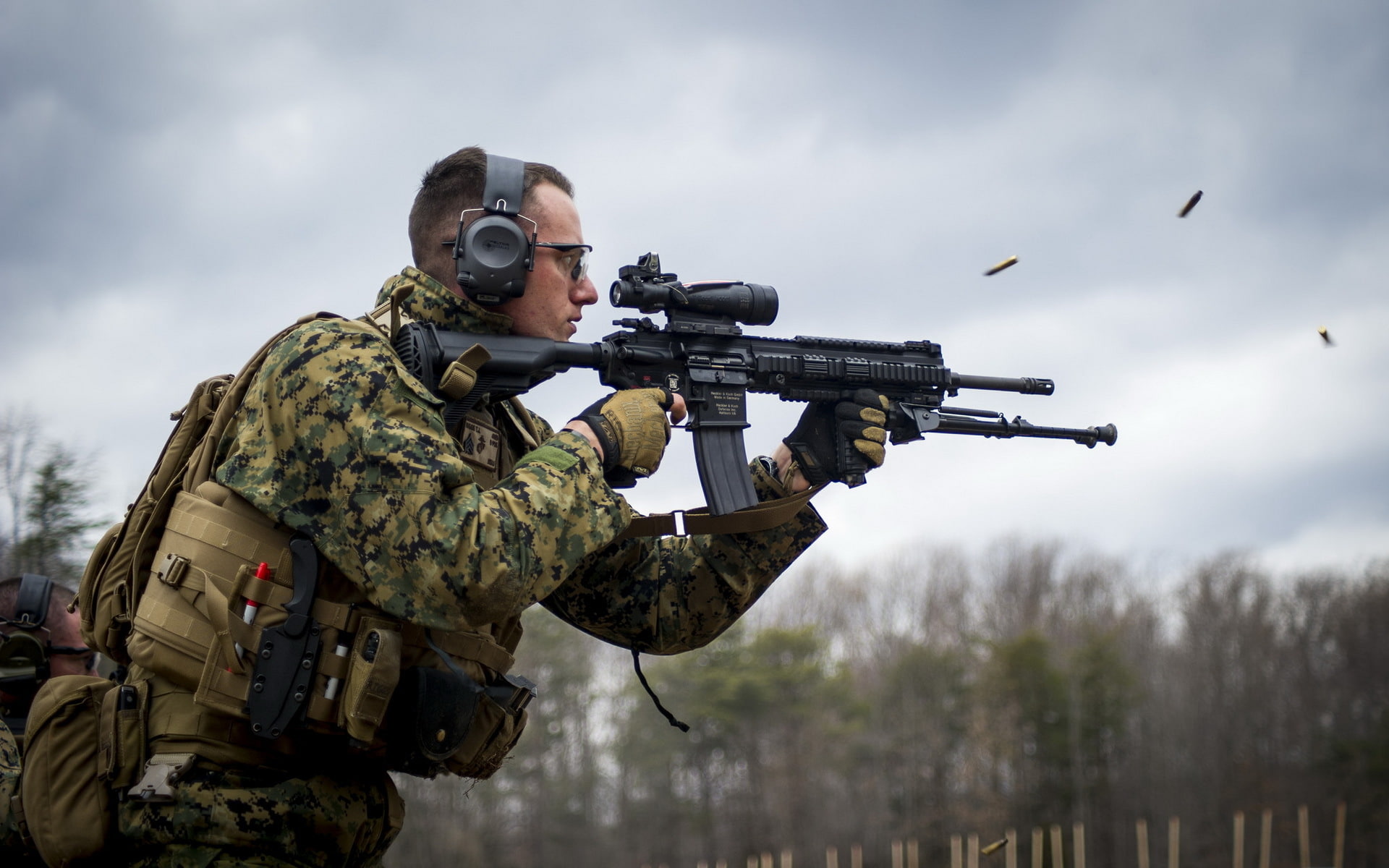 Infantry Automatic Rifle, United States Marine Corps, men, black, 1080P, earmuffs, s, acoustic, M27, HD Wallpaper