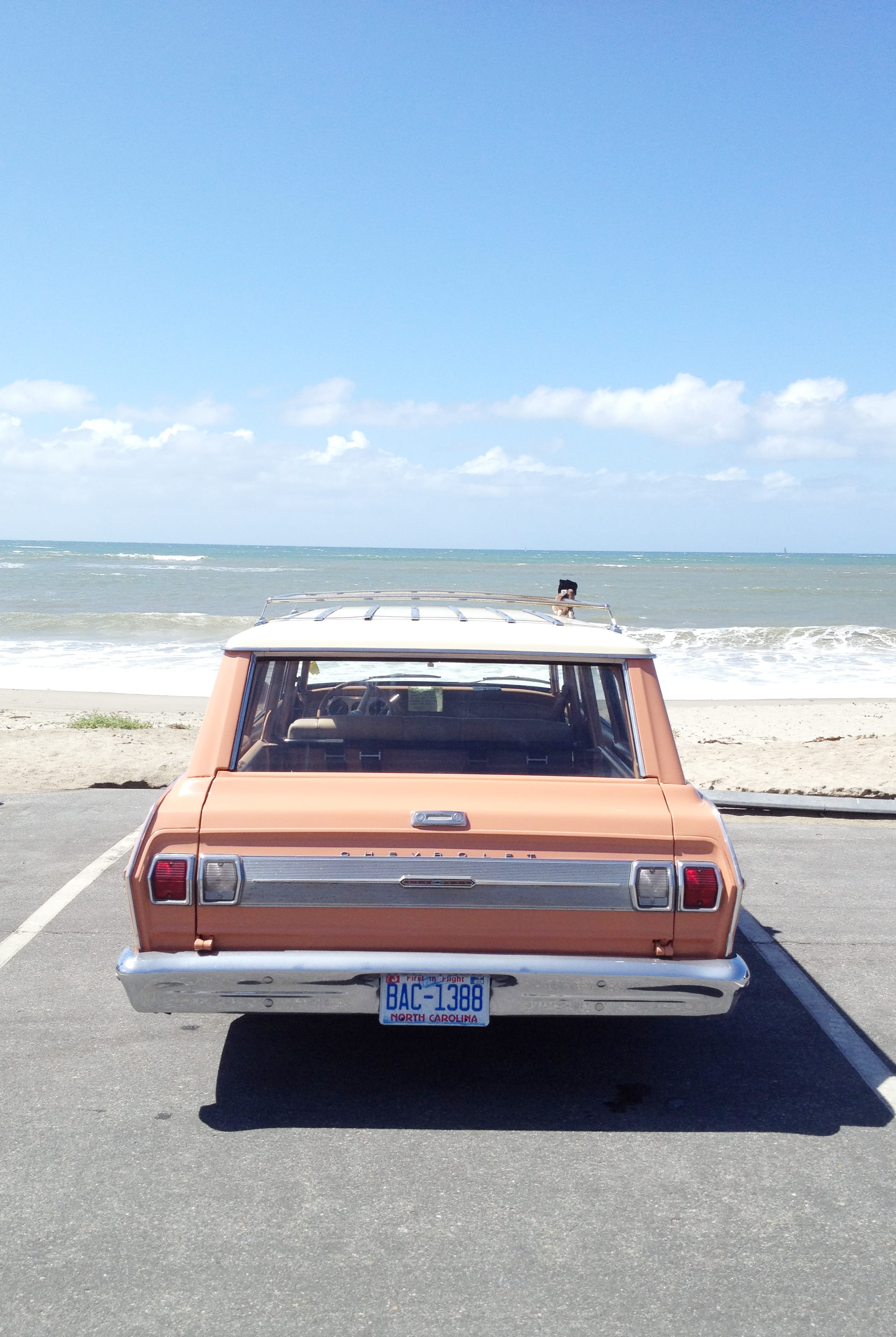 cloud - sky, car, land, landscape, old car, vehicle, gray, horizon, day, seashore, 2K, red, transportation system, water, motor vehicle, scenics - nature, Phone HD Wallpaper