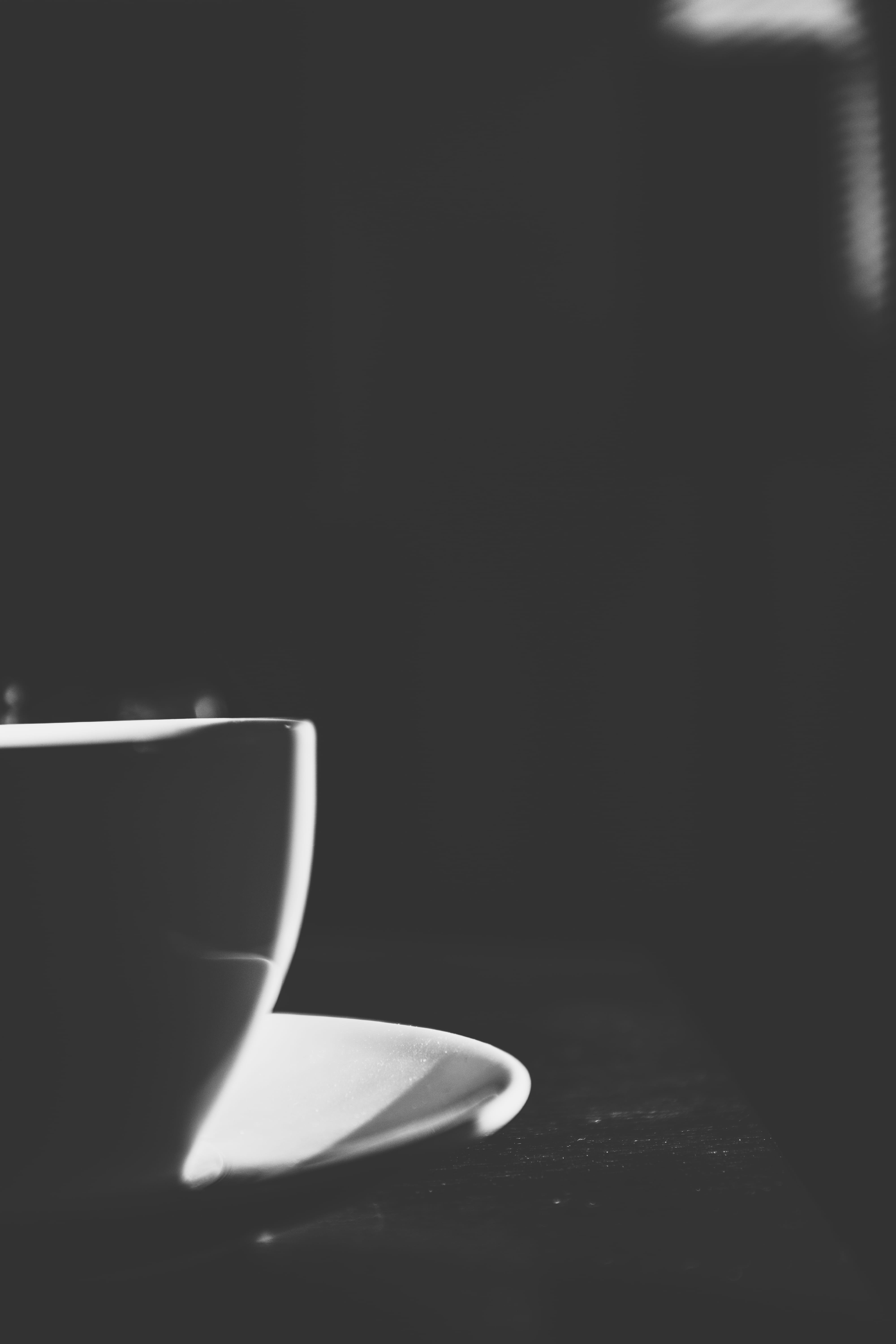 ceramics, no people, chair, 5K, indoors, mug, crockery, food and drink, coffee, coffee cup, winter, simple, close-up, seat, plate, absence, saucer, table, Phone HD Wallpaper