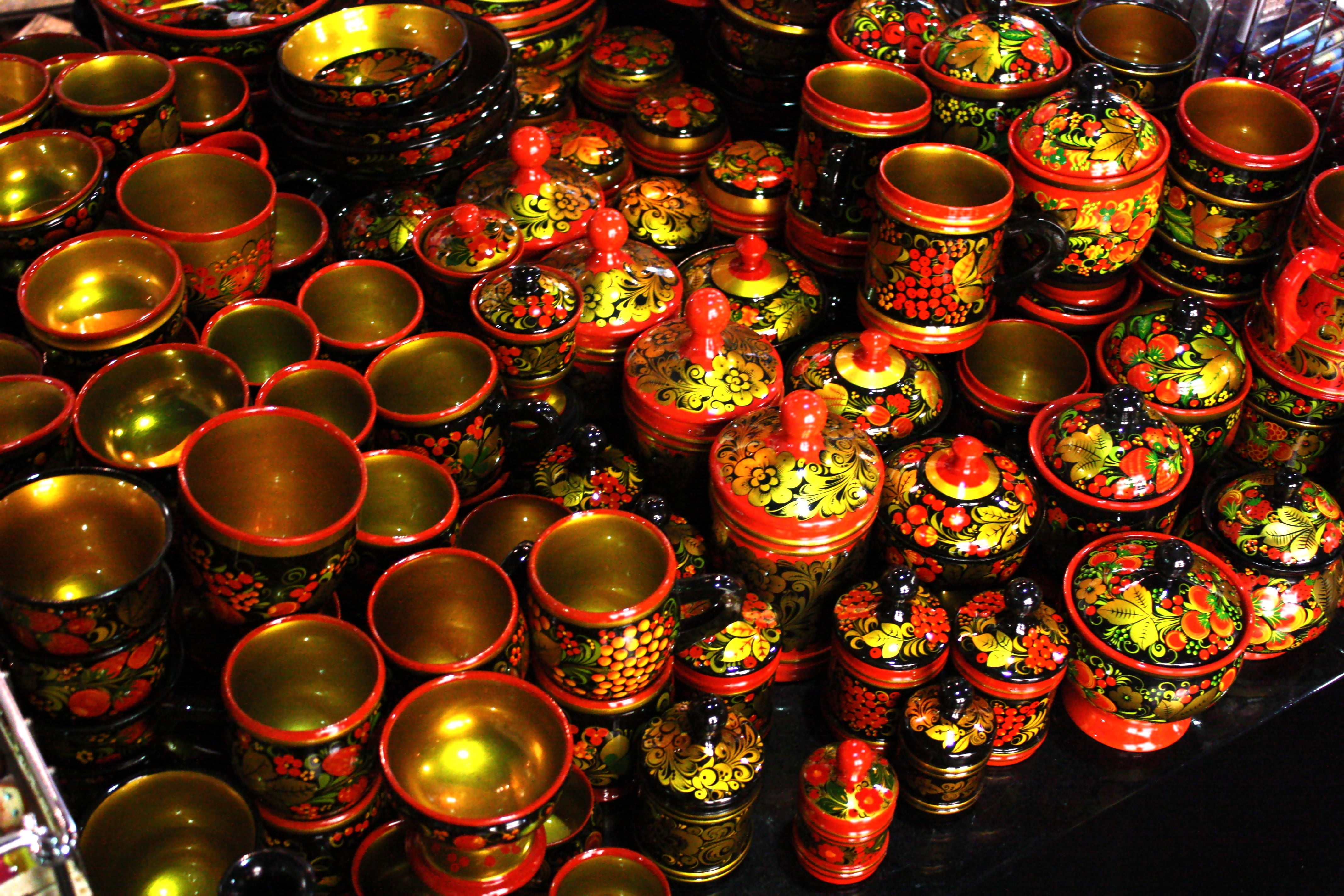 large group of objects, Cup, glass, close-up, red, full frame, still life, repetition, Russian, choice, retail, variation, yellow, indoors, painting, abundance, HD Wallpaper