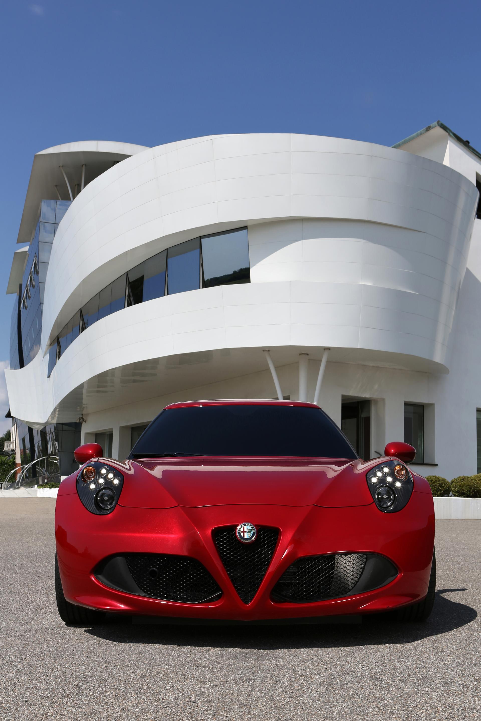 luxury, red, land vehicle, transportation, spider, romeo, motor vehicle, sports car, white color, coupe, convertible, c, building exterior, high society, Phone HD Wallpaper