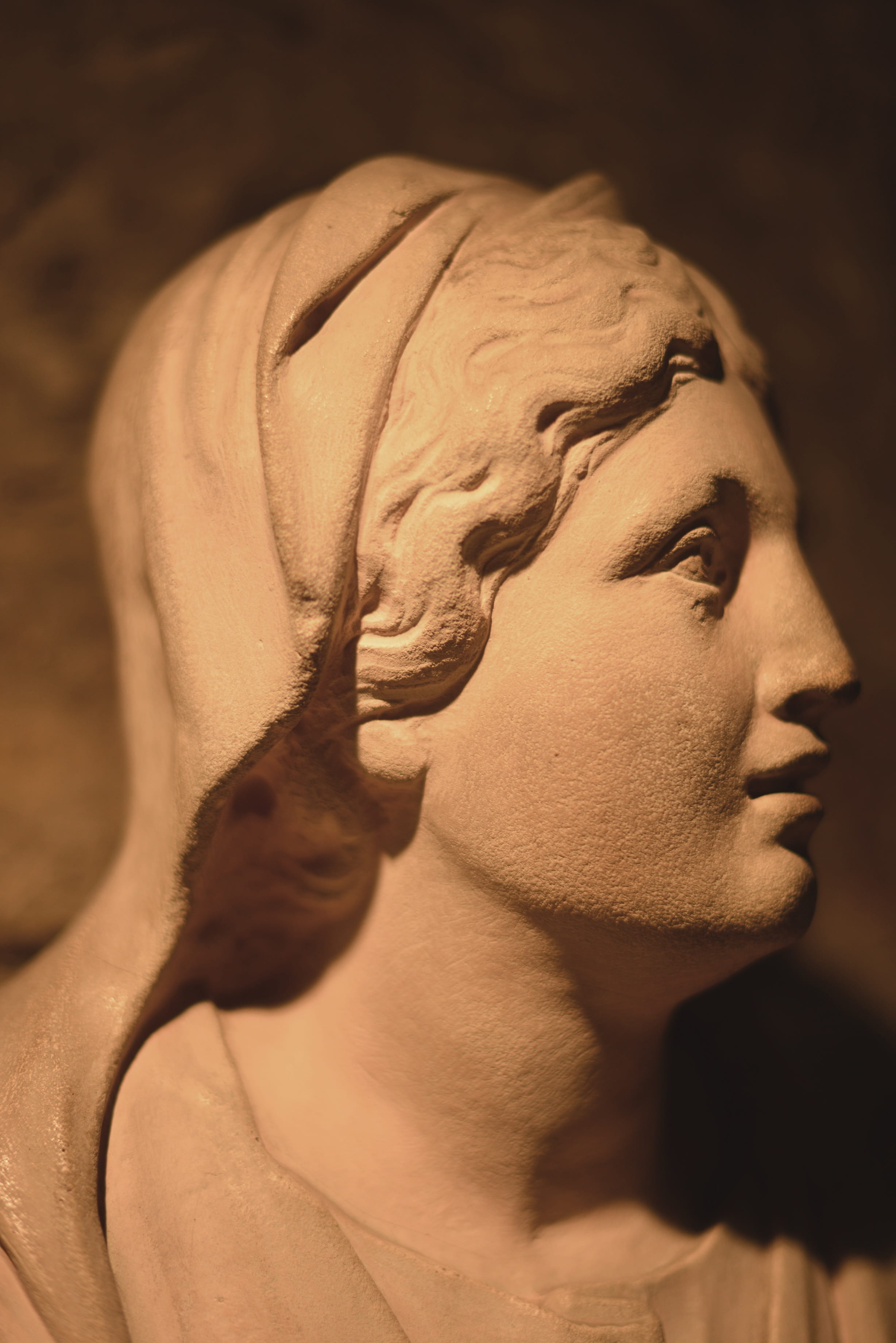 2K, body part, Florence, Italy, human body part, human representation, human head, close-up, female likeness, Statue, creativity, male likeness, profile view, Phone HD Wallpaper