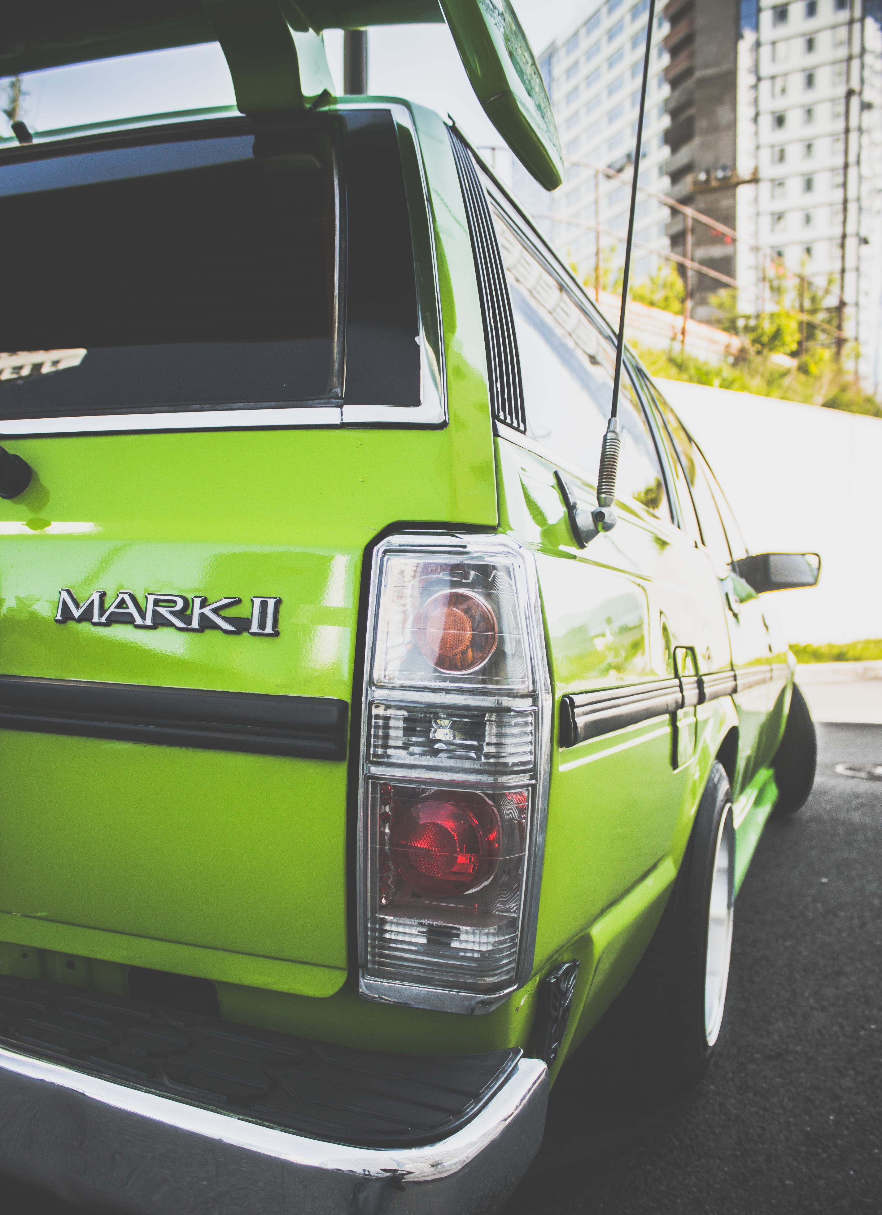 windshield, vladivostok, jdm, mark 2, no people, mode of transportation, glass - material, architecture, transportation, building exterior, city, green color, Phone HD Wallpaper