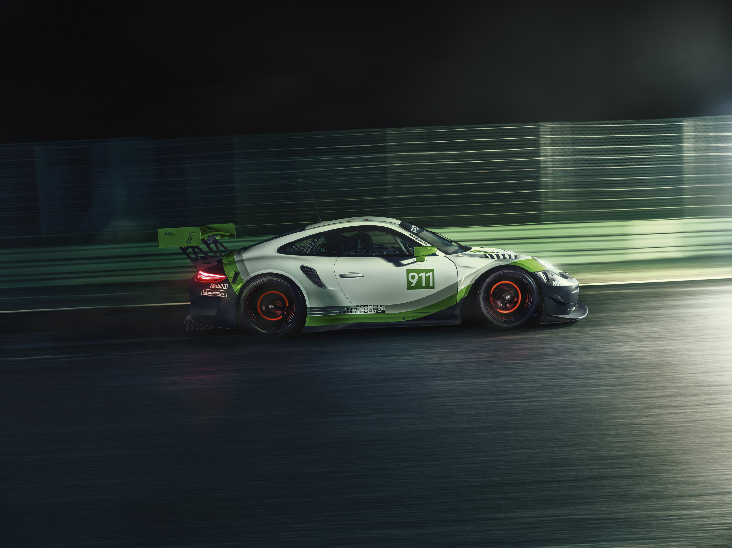 4k, transportation, on the move, no people, 2K, 2018 cars, outdoors, sports race, blurred motion, porsche, professional sport, porsche 911, porsche 911 gt3 r, HD Wallpaper