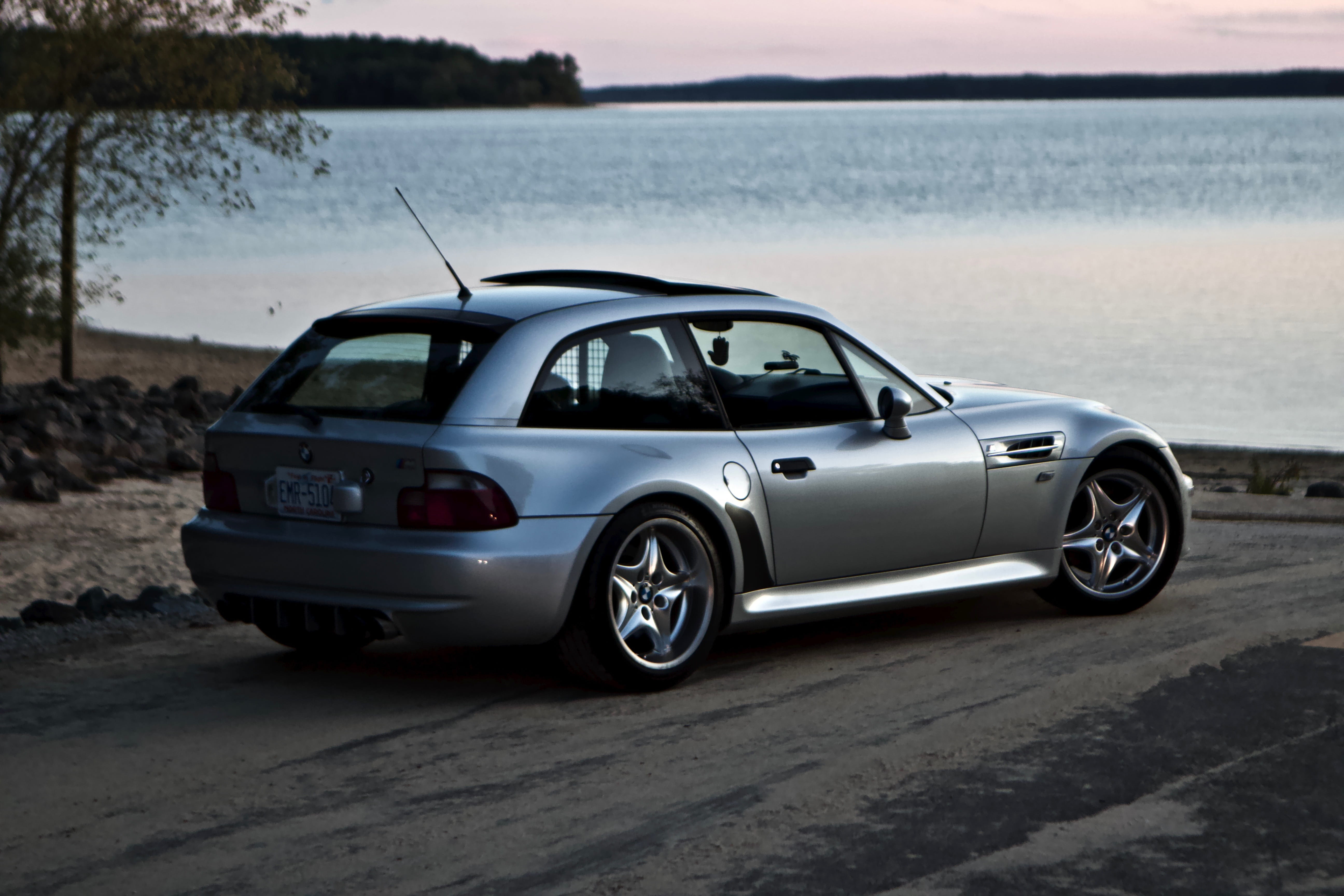 sunset, jordan lake, outdoors, sky, mode of transportation, no people, car, land vehicle, z3, mcoupe, nature, united states, lake, 5K, cars, water, bmw, HD Wallpaper