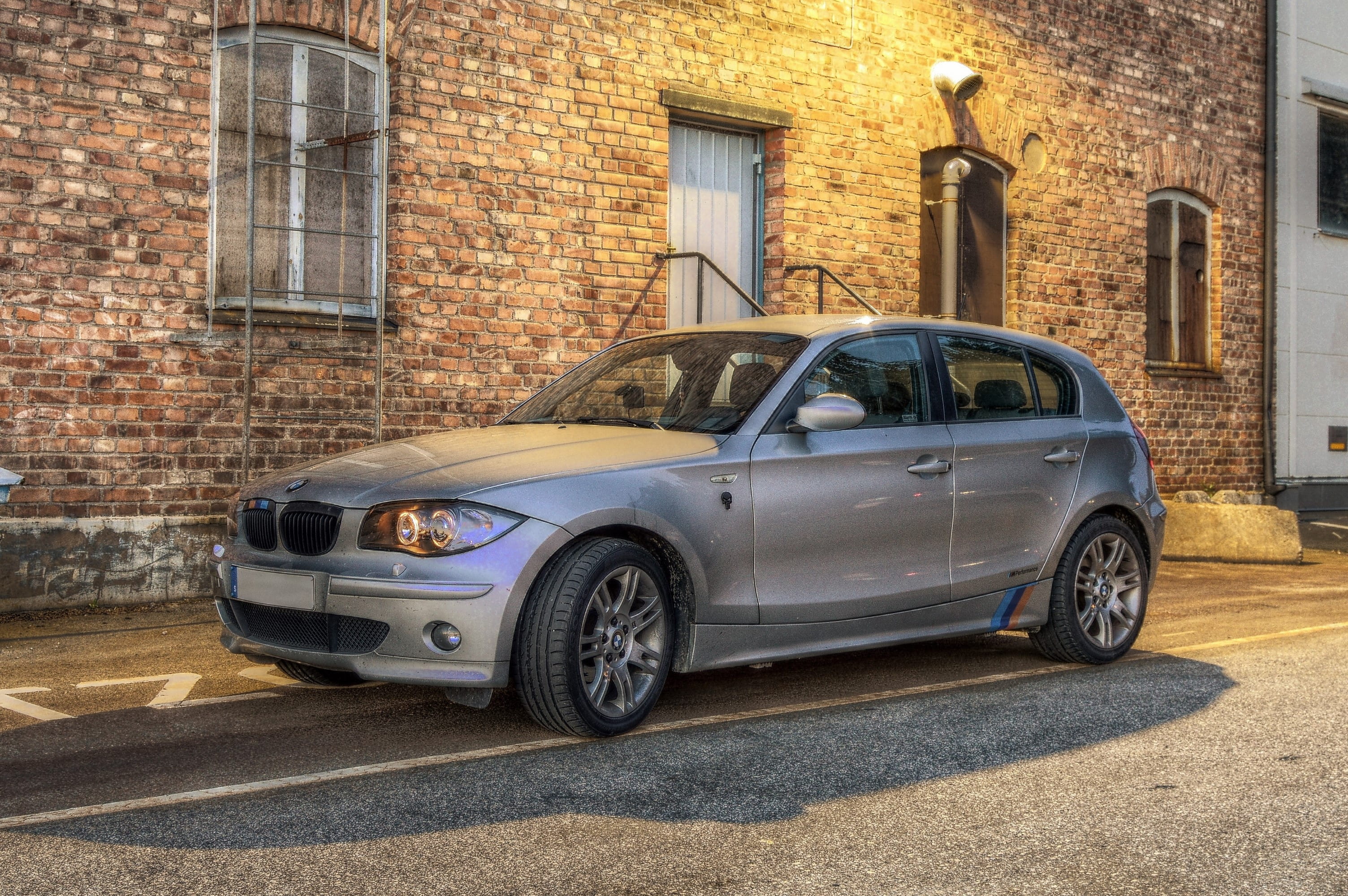2K, auto, retro styled, bmw, built structure, night, automobile, brick wall, 1-series, land vehicle, no people, road, light, vehicle, door, outdoors, building exterior, HD Wallpaper