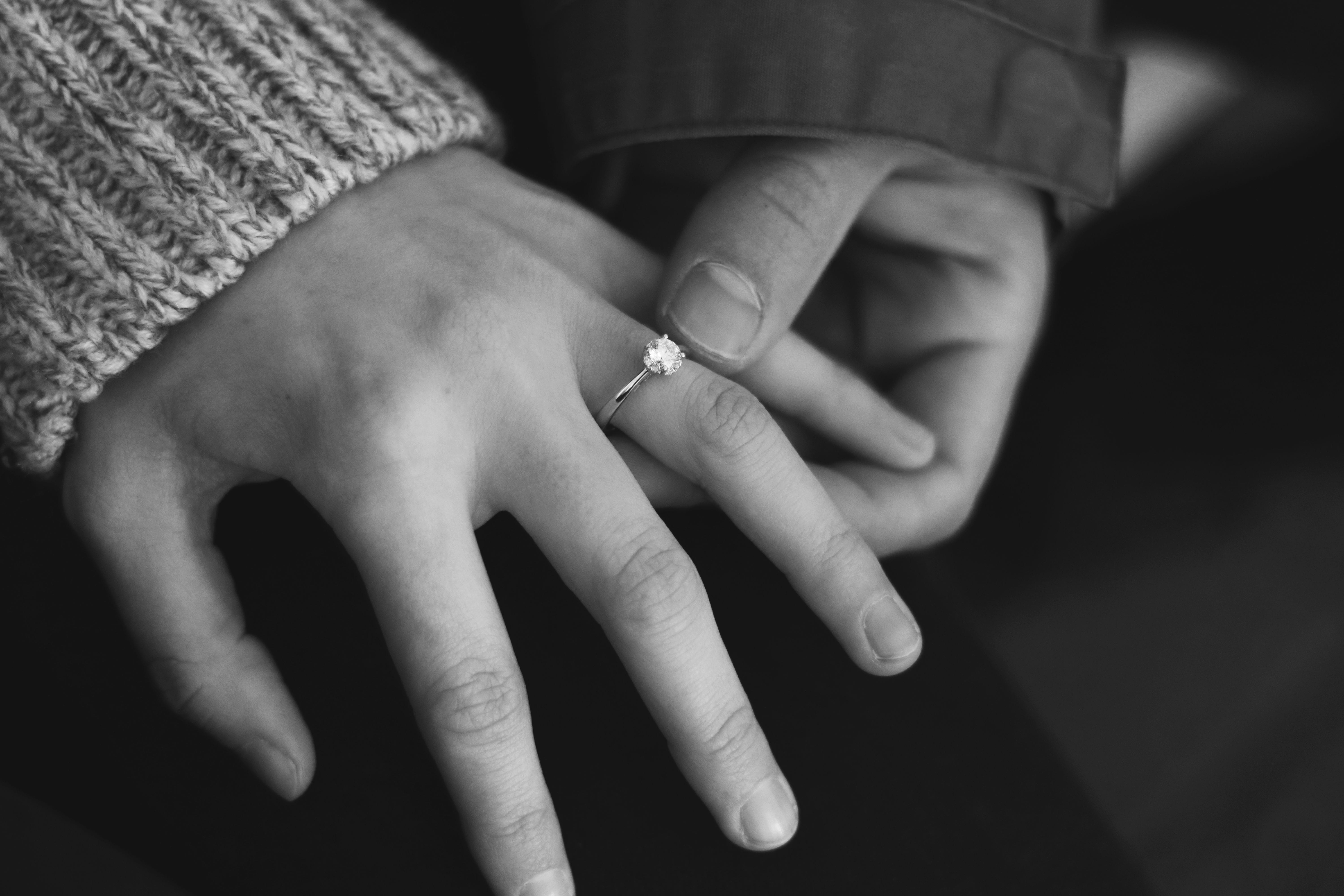 people, blanco y negro, women, couple - relationship, fiancee, diamond, woman, human body part, betrothed, ring, anillo, love, celebration, romance, adult, HD Wallpaper