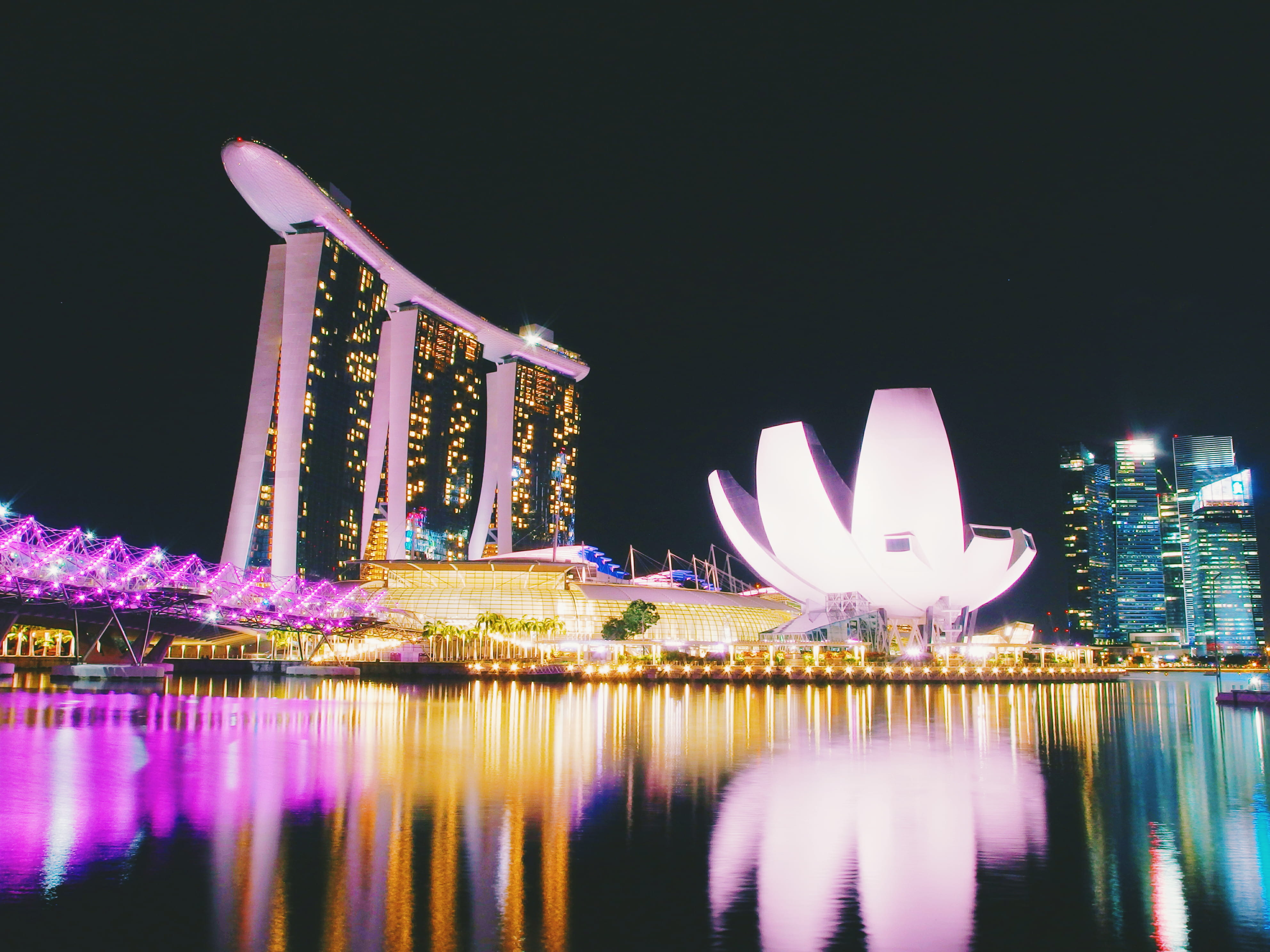 luxury, city, water, light, near, architecture, office building exterior, nature, night, built structure, nightview, neon lights, structures, sky, building, HD Wallpaper