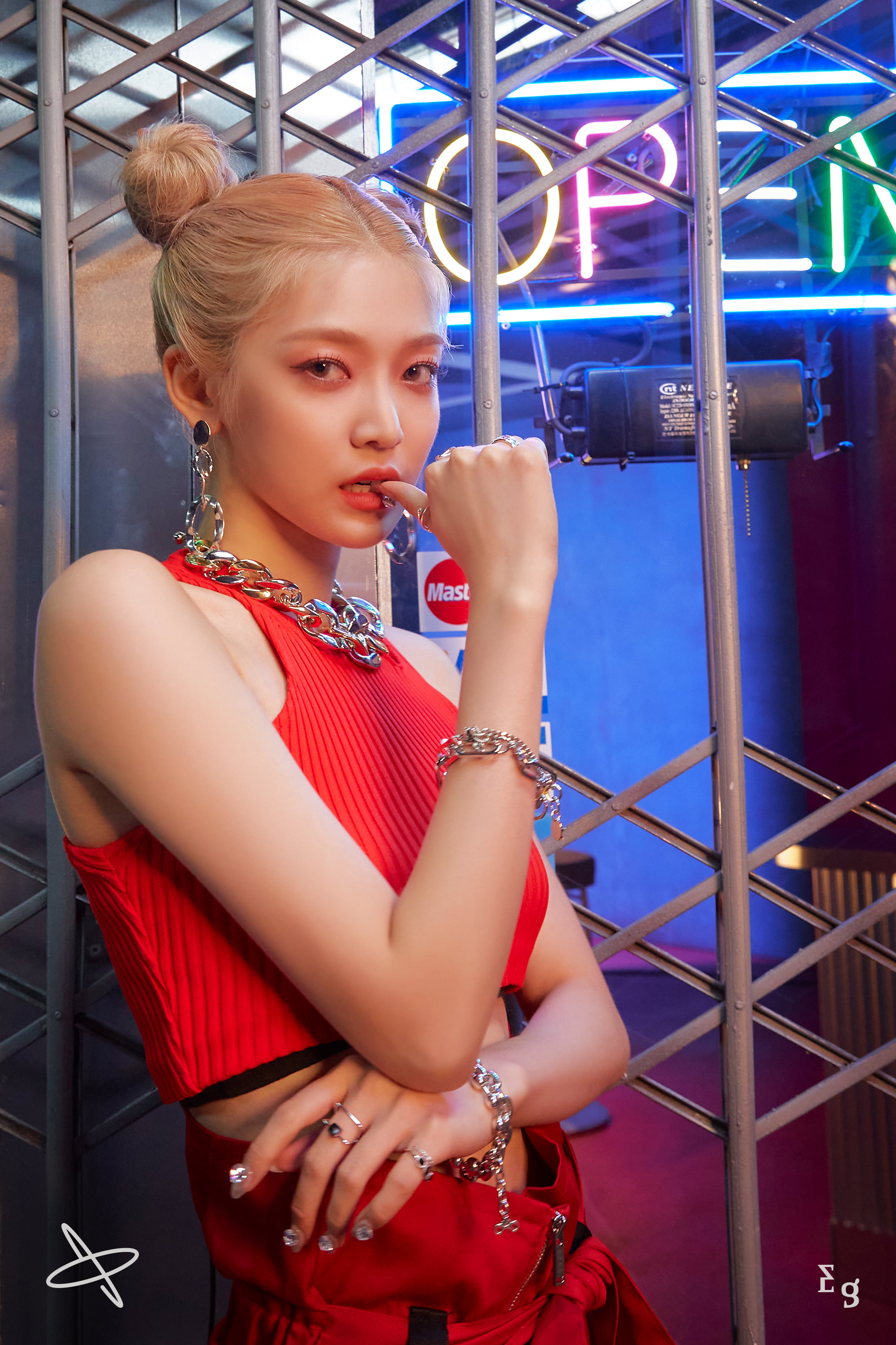 2K, Onda (Jo Serim), EVERGLOW, K-pop, Phone HD Wallpaper