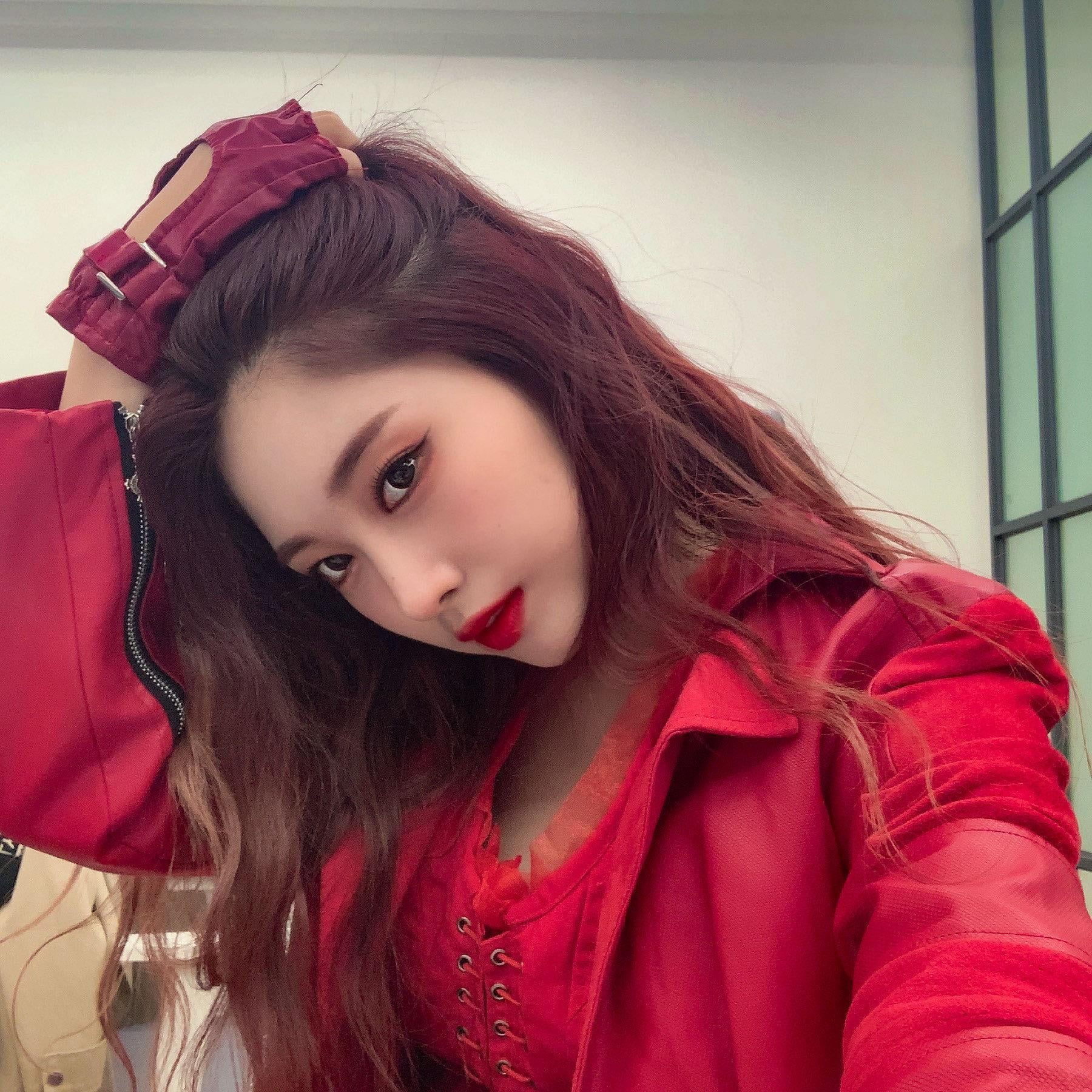 K-pop, EVERGLOW, Sihyeon (Kim Sihyeon), 720P, Phone HD Wallpaper