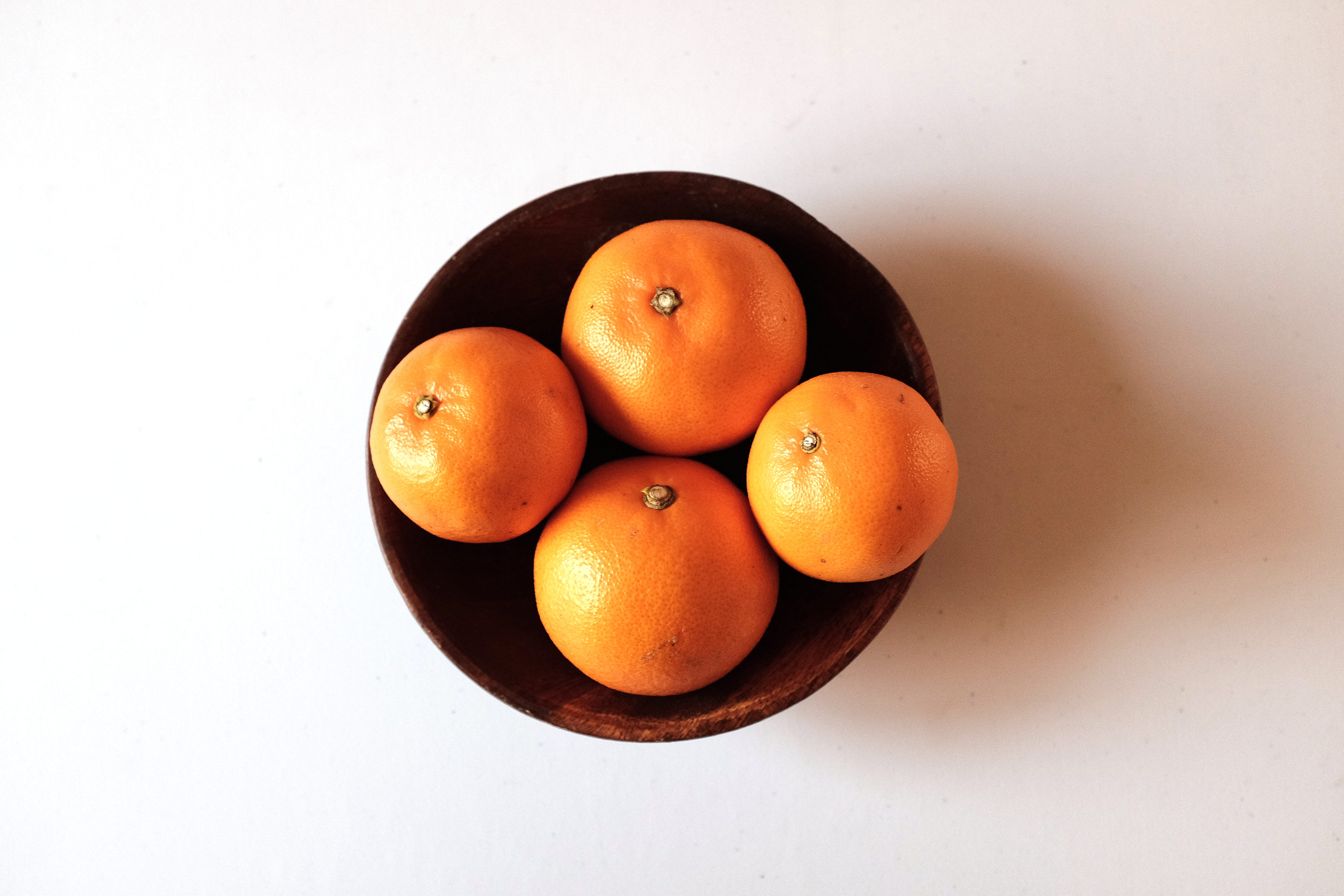directly above, white background, orange color, close-up, indoors, fruit, 4K, jejudo, food, tangerine, orange - fruit, jeju, citrus fruit, no people, ripe, HD Wallpaper