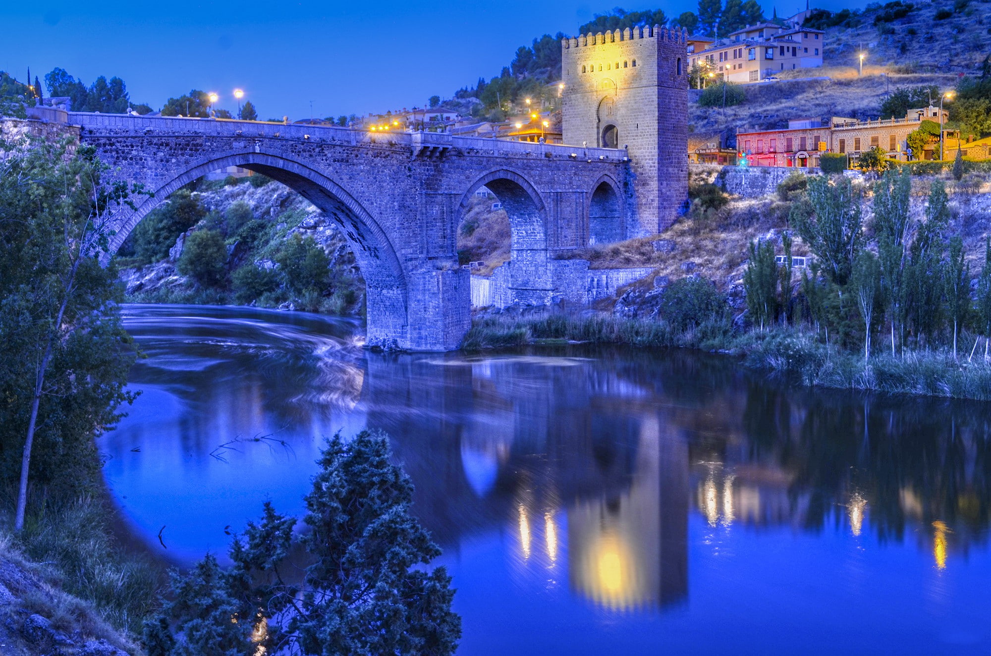 de, sky, tower, slope, castle, Spain, evening, lights, martin, Toledo, san, 1080P, house, bridge, puente, river, Puente de San Martin, HD Wallpaper