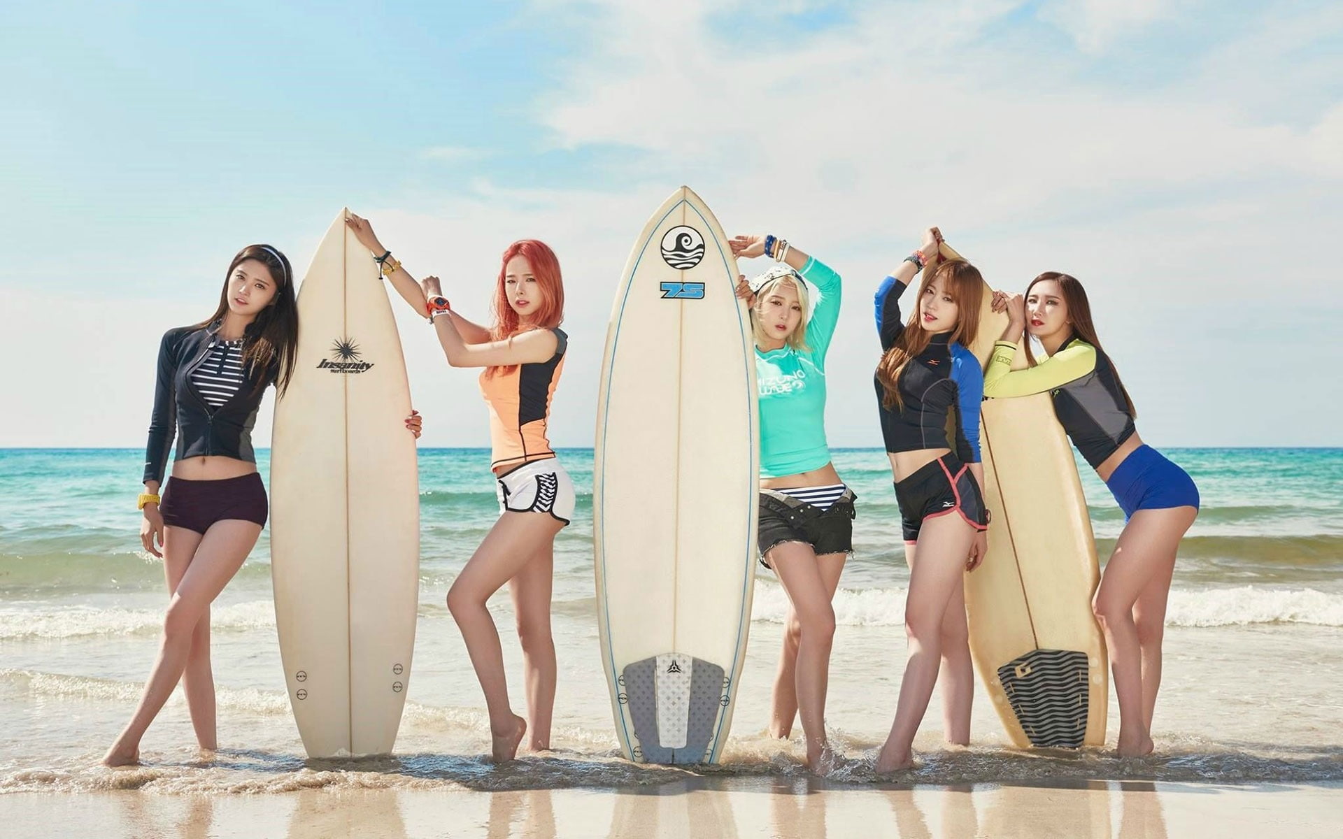smiling, s, women, togetherness, outdoors, group of people, exid, happiness, fun, real people, singer, lifestyles, leisure activity, shirts, HD Wallpaper