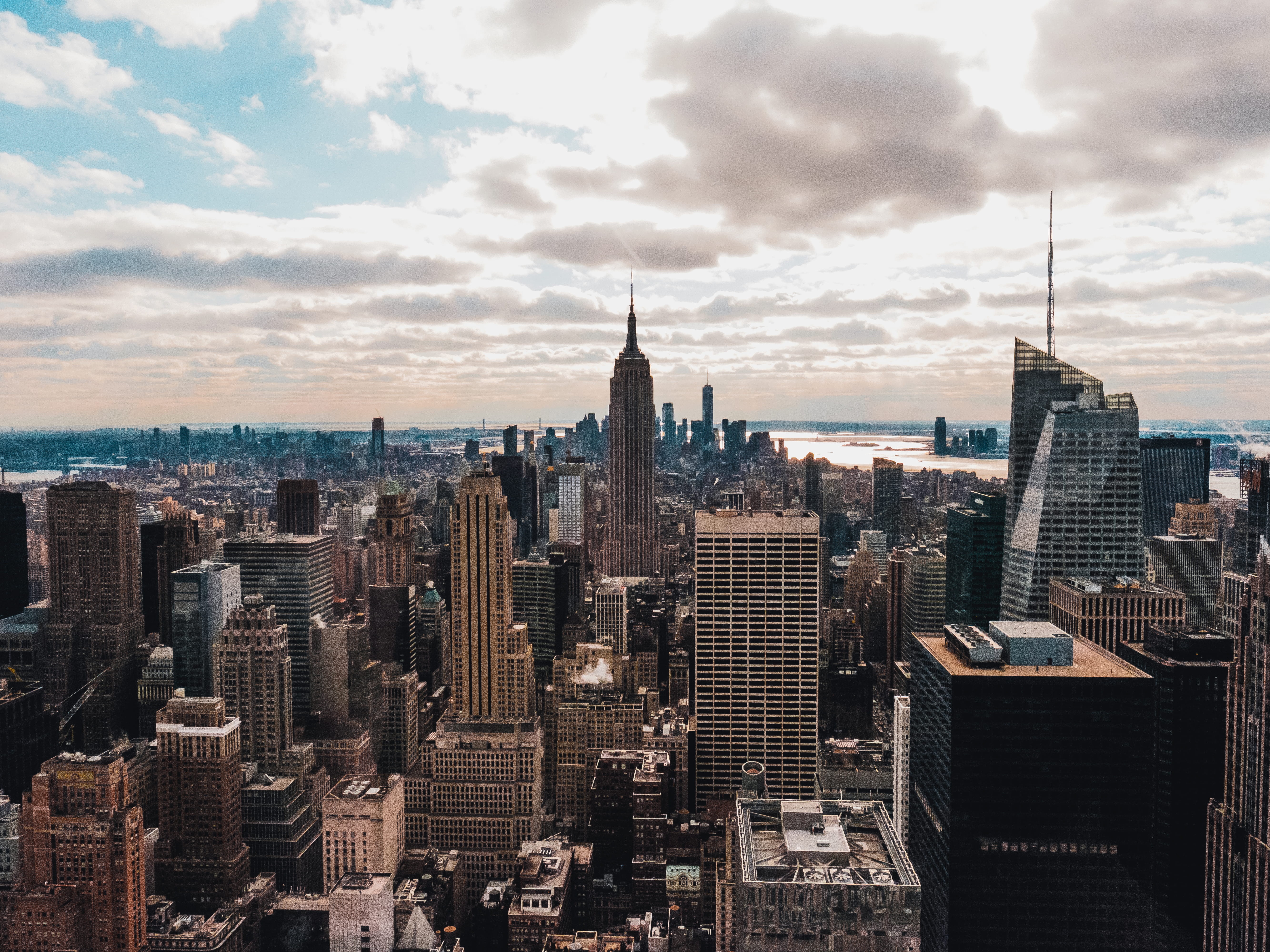 cloud - sky, downtown, spire, nature, tall - high, sky, 5K, tower, settlement, modern, skyscraper, new york, building exterior, travel destinations, outdoors, HD Wallpaper
