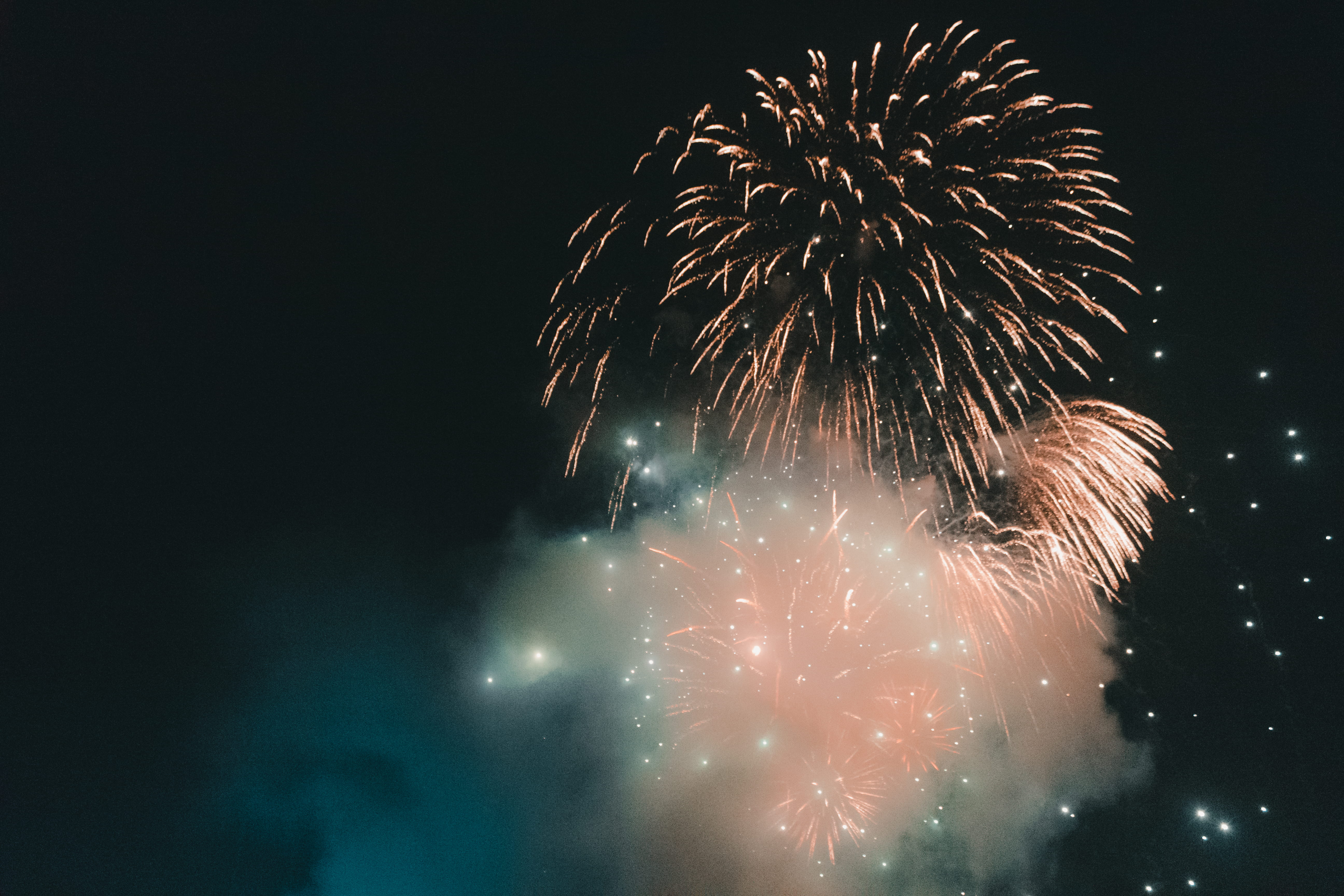 5K, blurred motion, smoke - physical structure, new year, explosive, vietnam, arts culture and entertainment, exploding, glowing, illuminated, long exposure, HD Wallpaper
