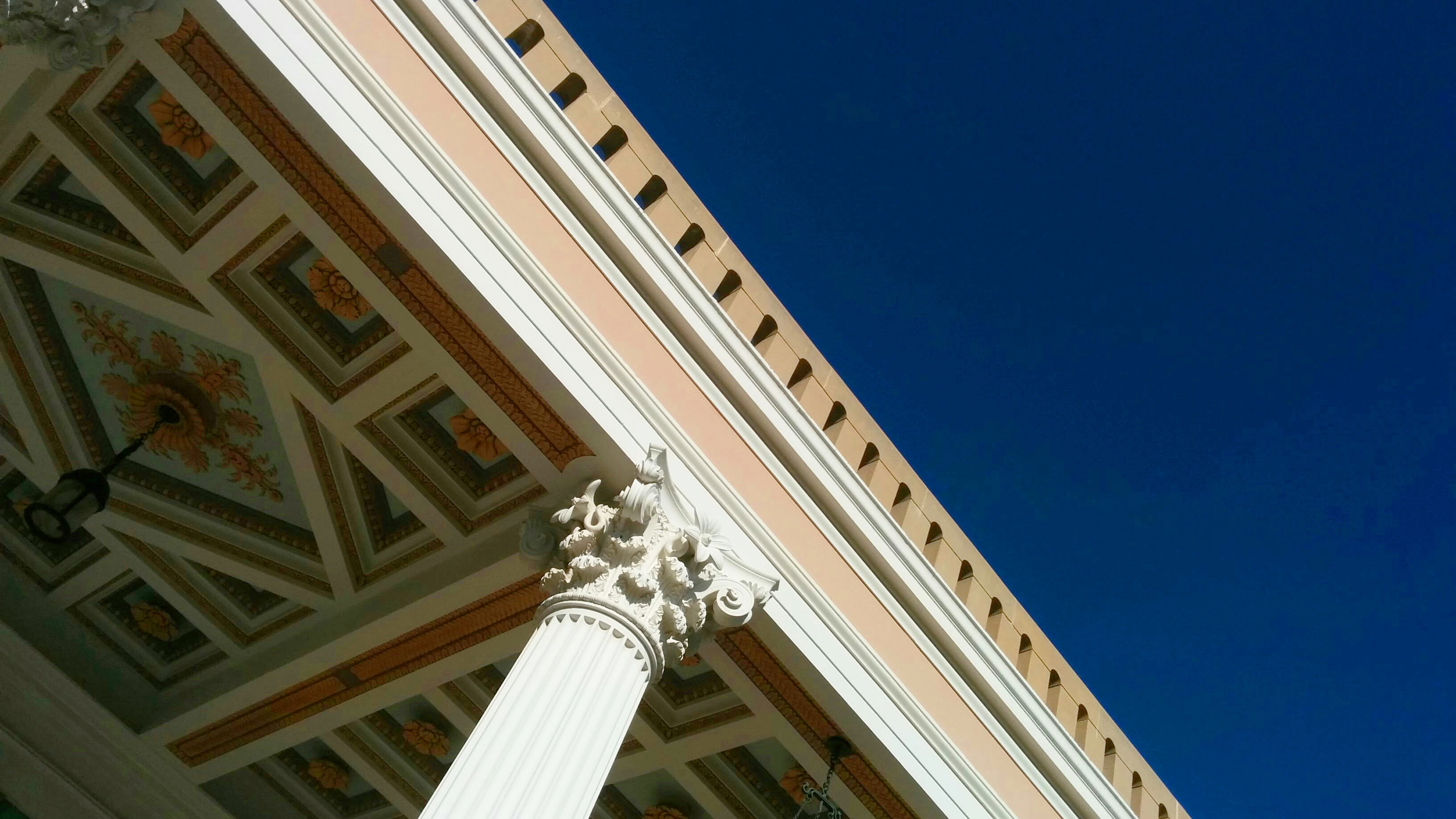 outdoors, the past, copy space, architectural column, nature, city, courthouse, day, building, built structure, window, building exterior, architecture, HD Wallpaper