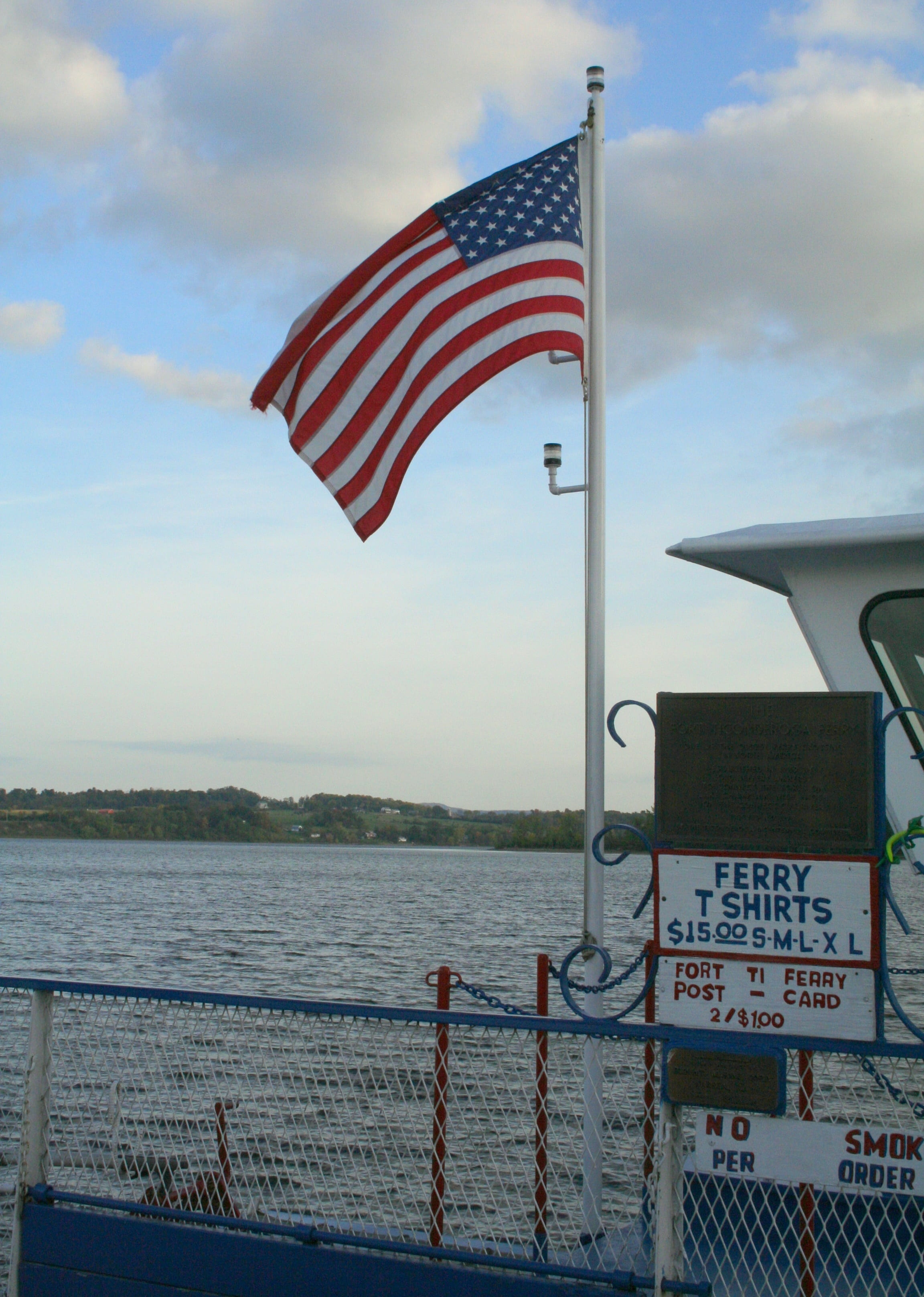 cloud - sky, fort ticonderoga, boat, stars and stripes, summer, mode of transportation, t-shirt, sign, outdoors, patriotic, no people, national icon, nature, Phone HD Wallpaper