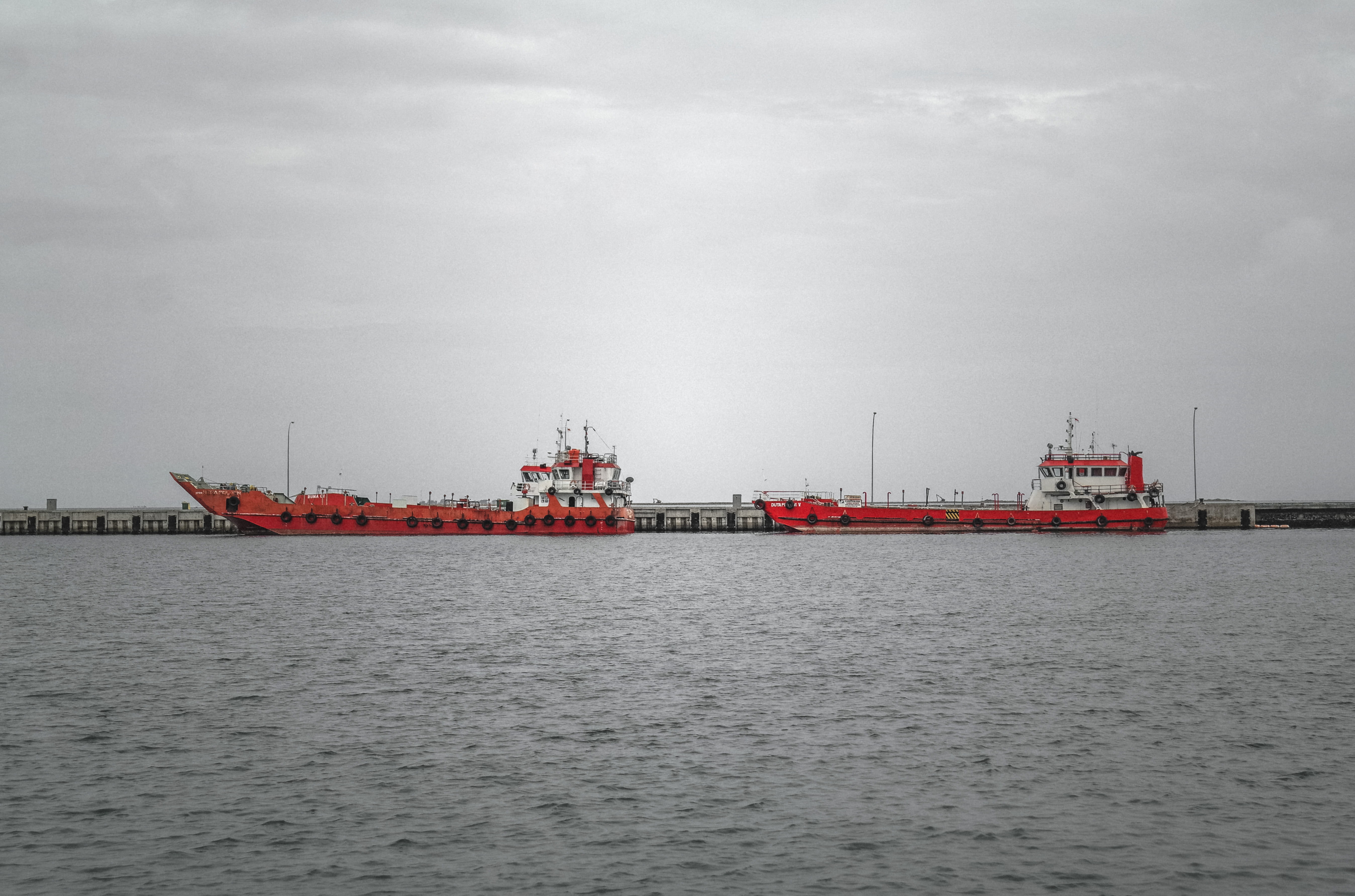 boat, day, 5K, cloud - sky, commercial dock, two, harbour, ship, watercraft, industry, outdoors, port, transportation, sailing, makassar, sea, harbor, HD Wallpaper