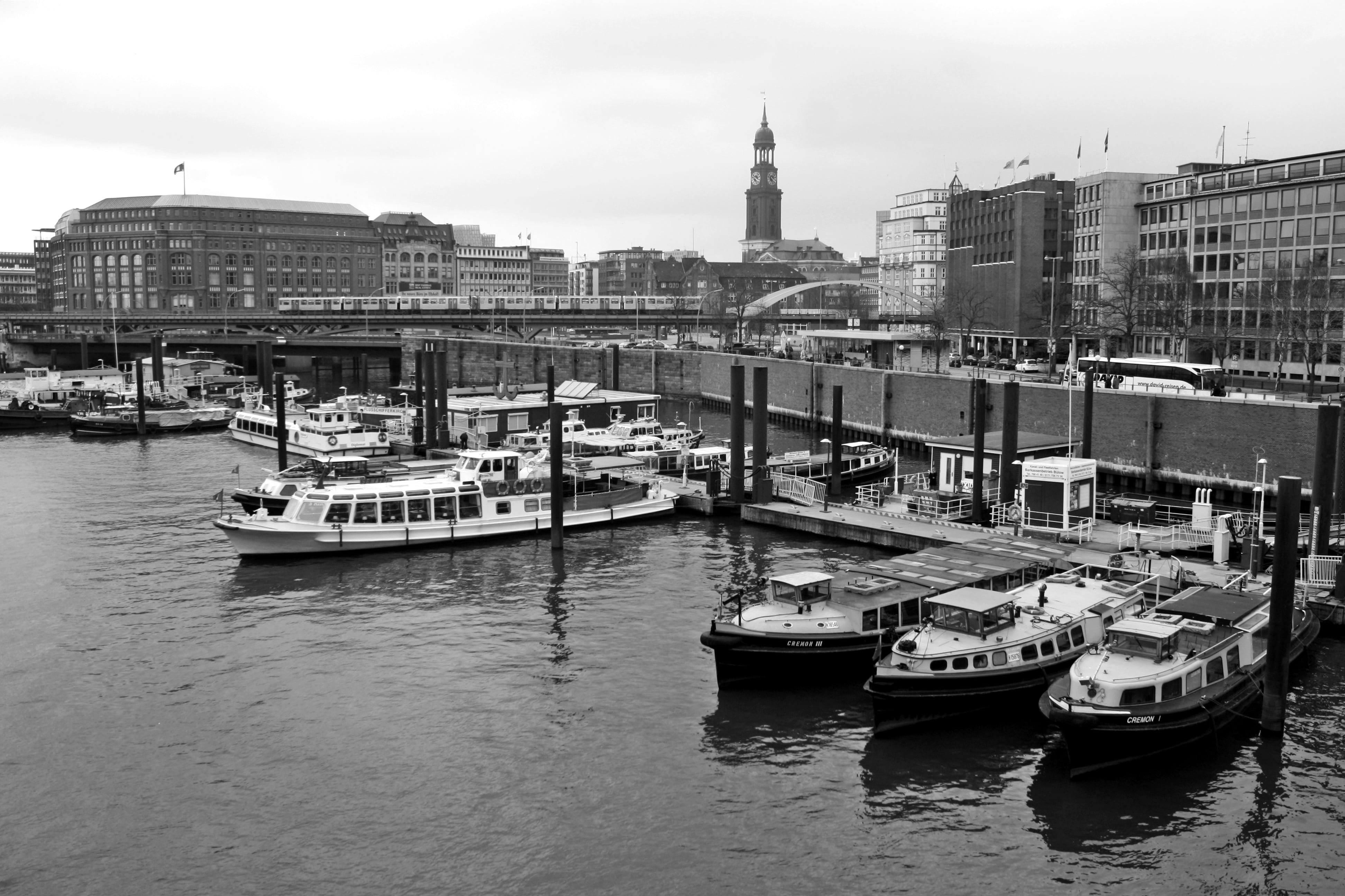 hamburgensien, waterfront, mode of transportation, outdoors, building, near, passenger craft, transport system, waters, port motifs, travel, built structure, HD Wallpaper