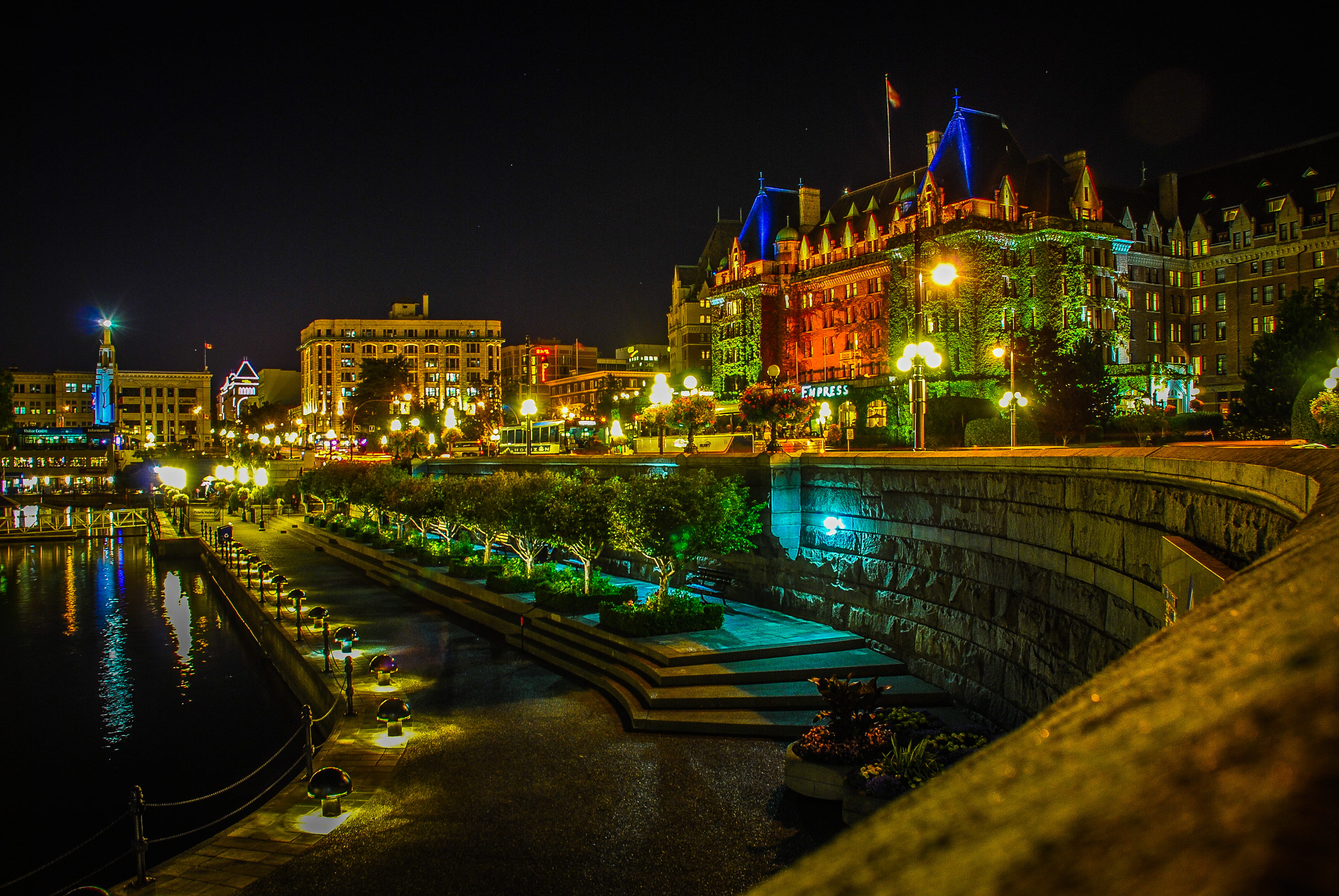 boardwalk, travel destinations, connection, convention center, scenery, plaza, night, building exterior, building, river, hotel, bridge, 4K, arch bridge, HD Wallpaper