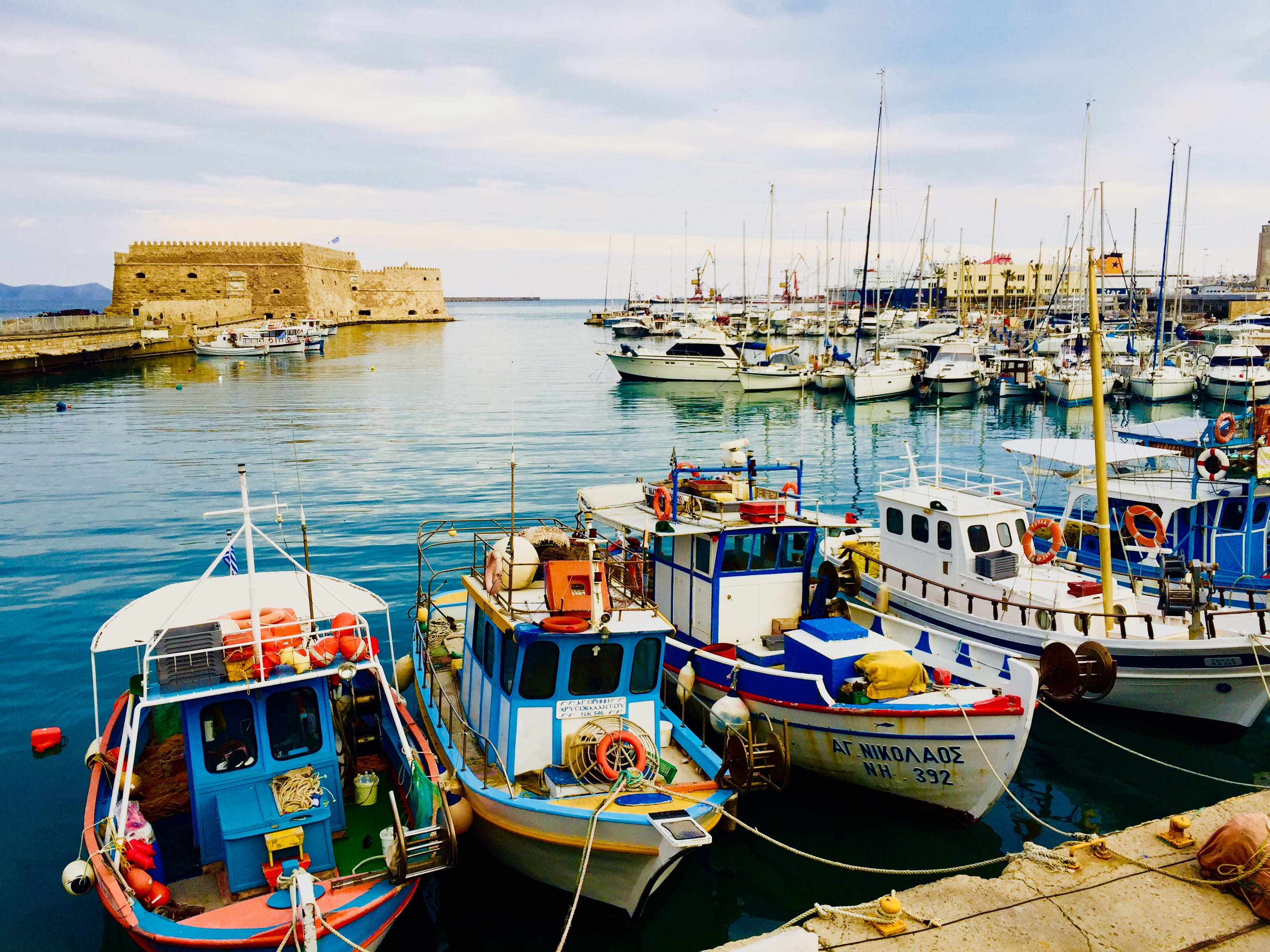 transportation, watercraft, port, marina, urban, nature, pier, ferry, day, building exterior, city, neighborhood, nautical vessel, fishing industry, mode of transportation, HD Wallpaper