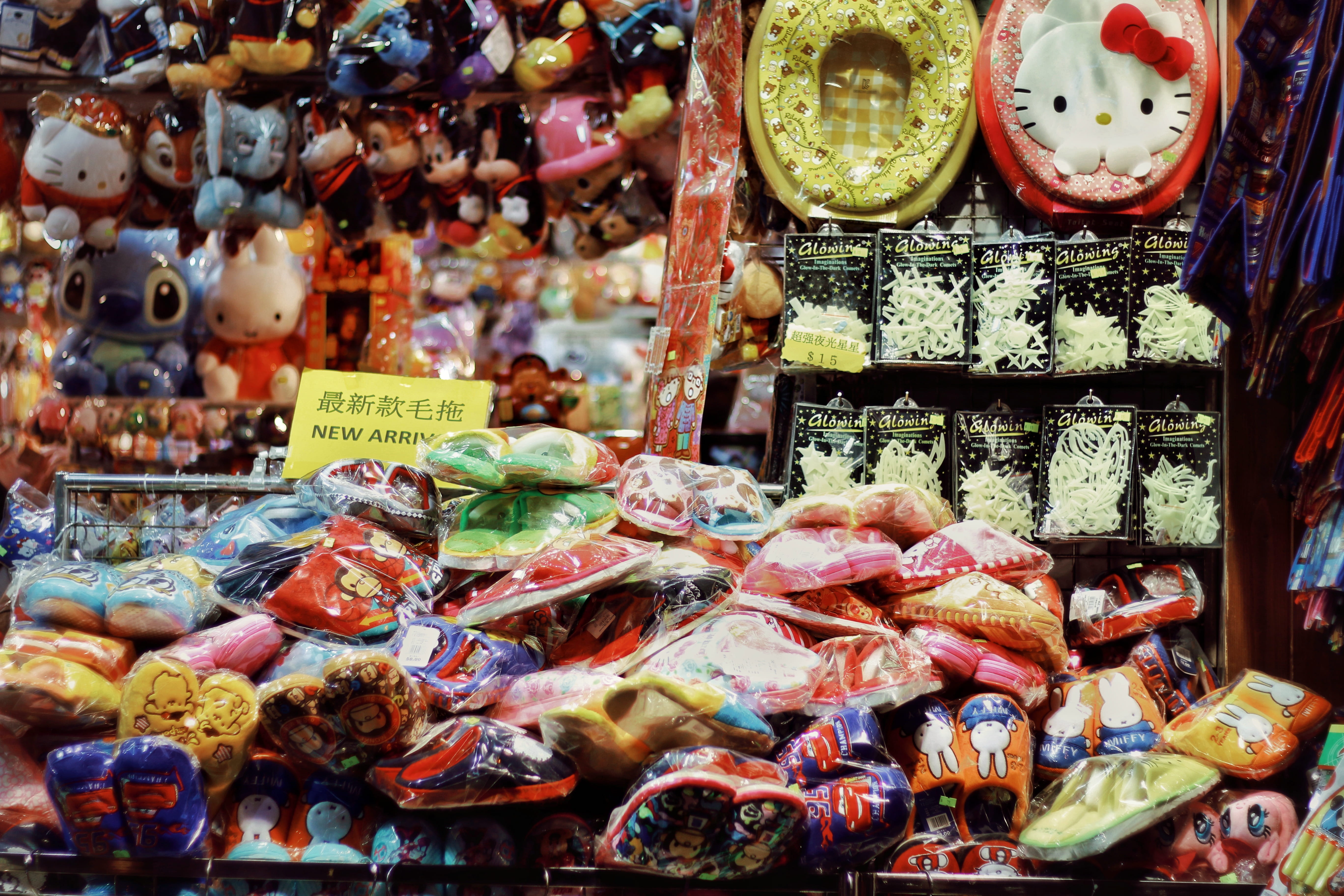 china, price tag, hong kong island, large group of objects, small business, freshness, hongkong, store, retail, sale, cheap, business, no people, choice, HD Wallpaper