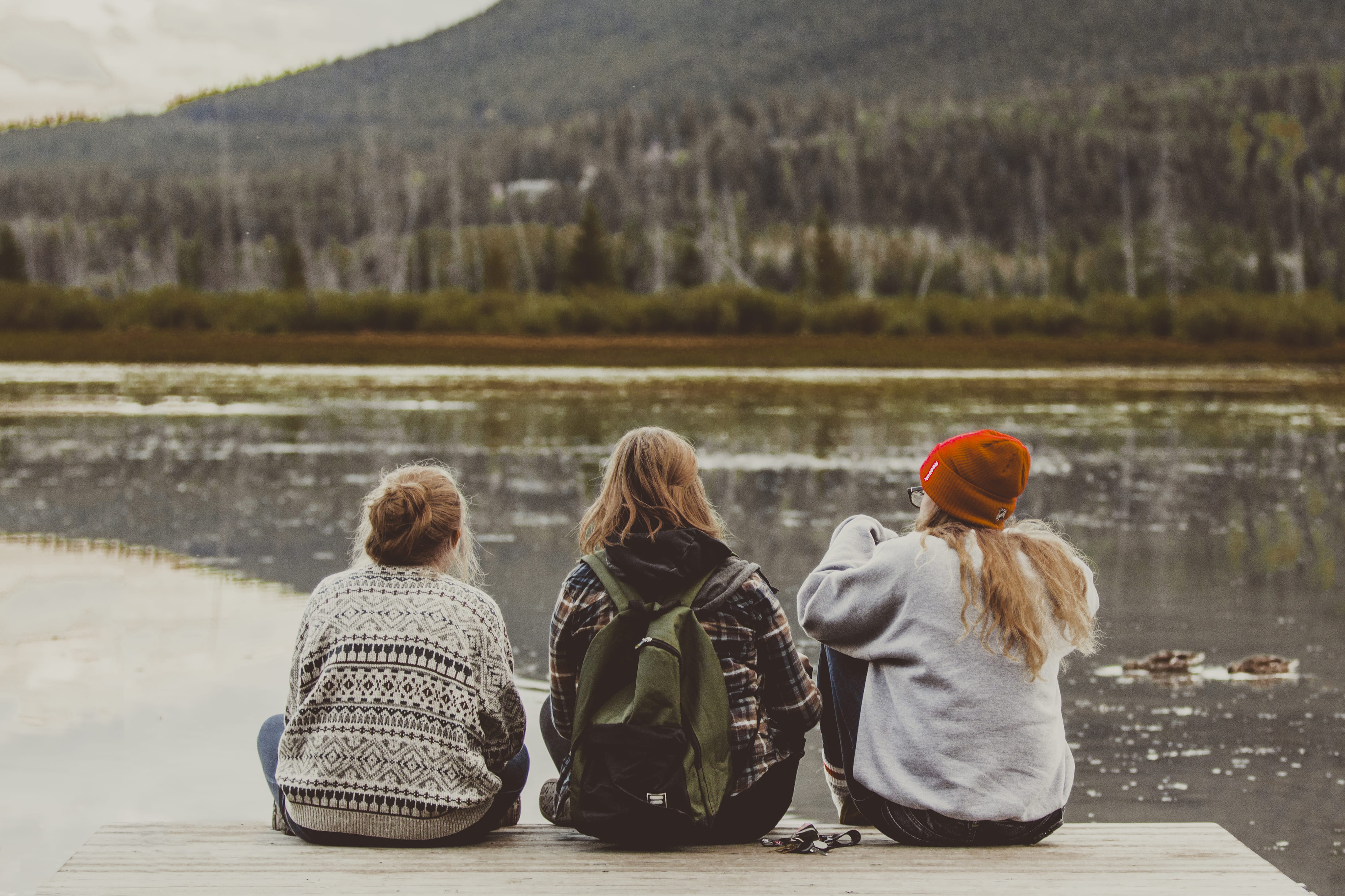 landscape, lifestyles, fall, lake, rear view, group of people, friendship, cold, dock, water, looking at view, day, group, wear, bonding, sitting, togetherness, HD Wallpaper