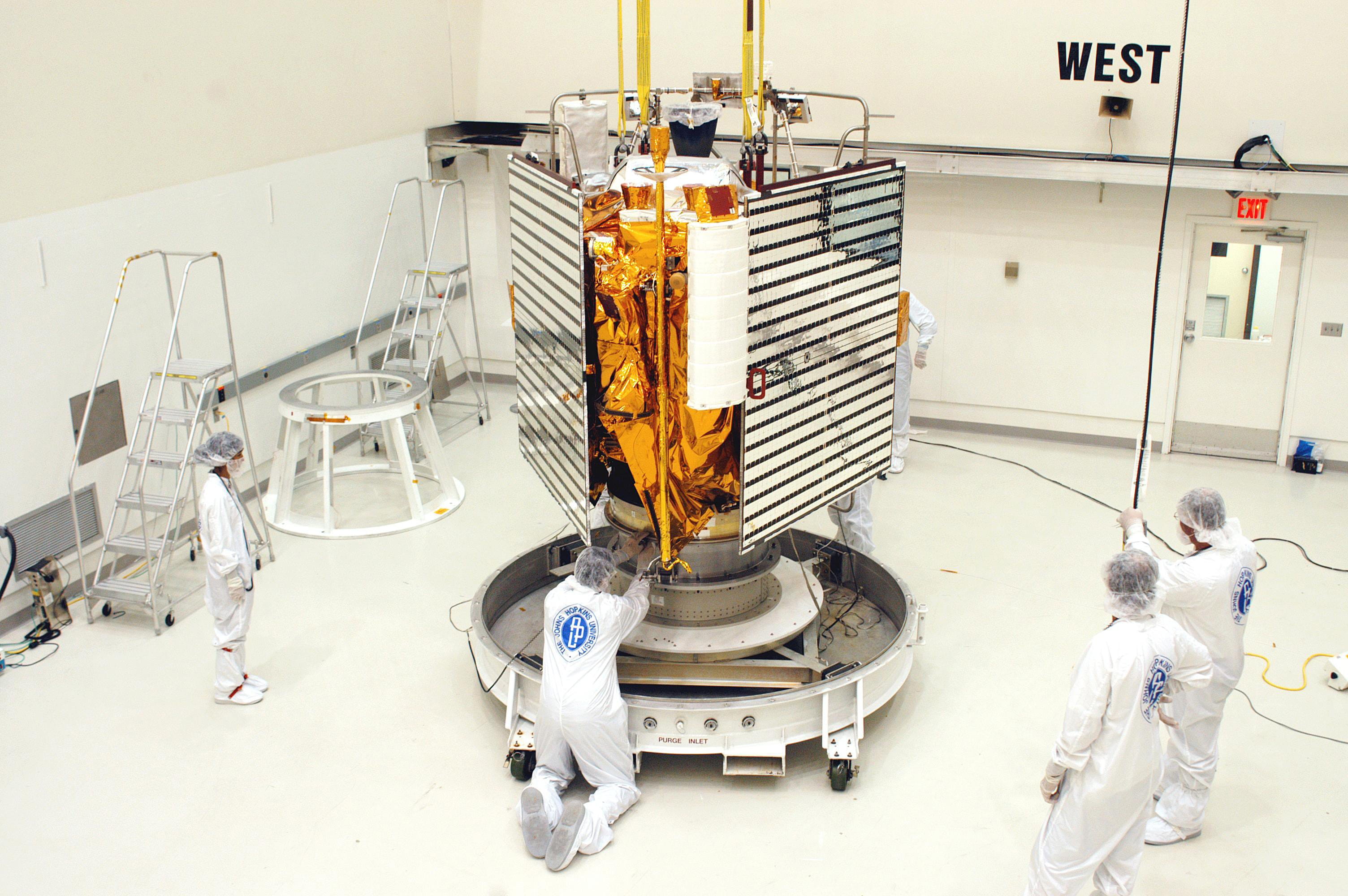 Nasa, machinery, occupation, factory, Space Probe, medical equipment, equipment, space travel, high angle view, hygiene, messenger, hospital, industry, HD Wallpaper