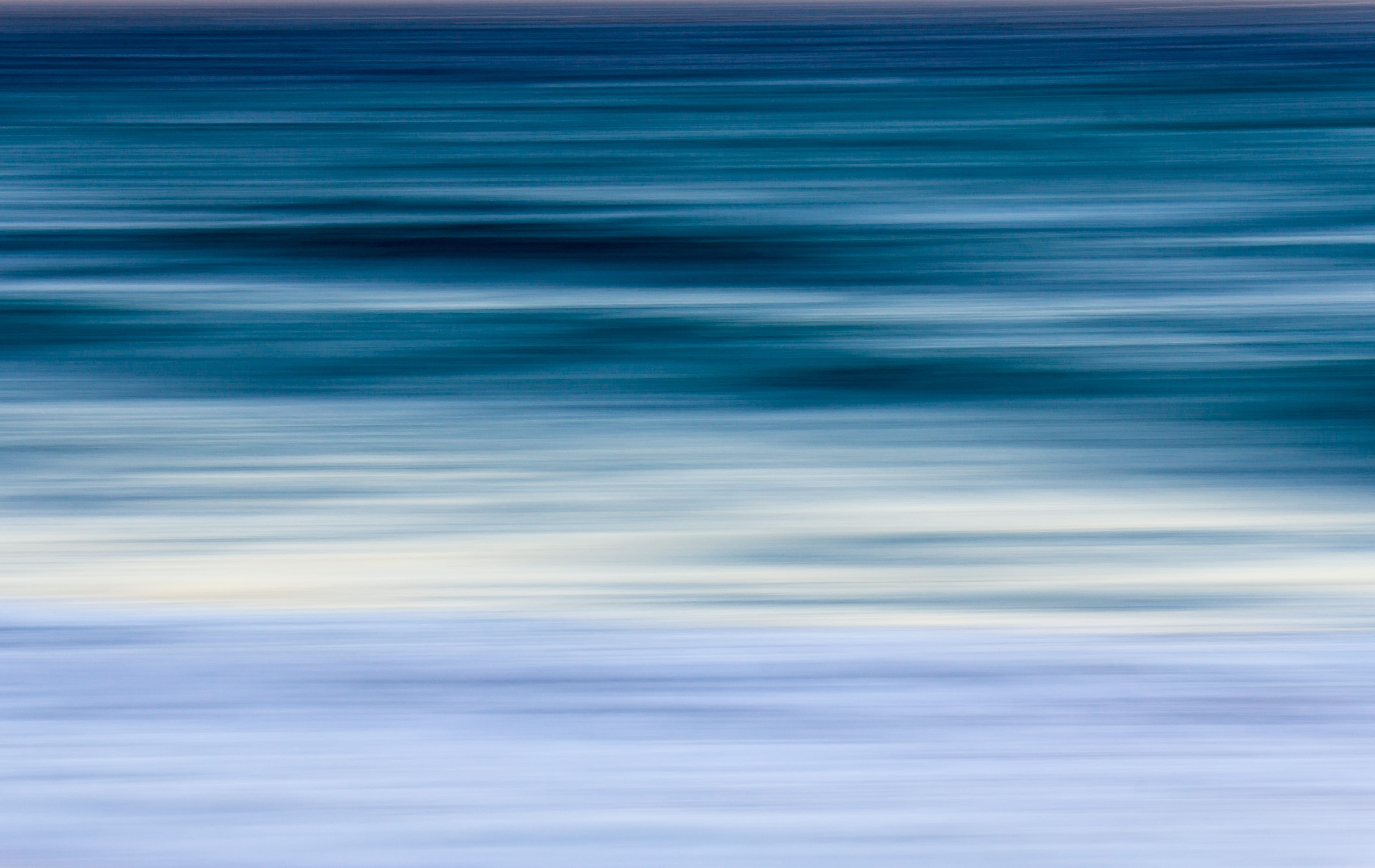 white, photoholgic, sea, motion, defocused, colors, Pattern, water, shiny, computer Graphic, motion blur, design, backdrop, illustration, backgrounds, HD Wallpaper