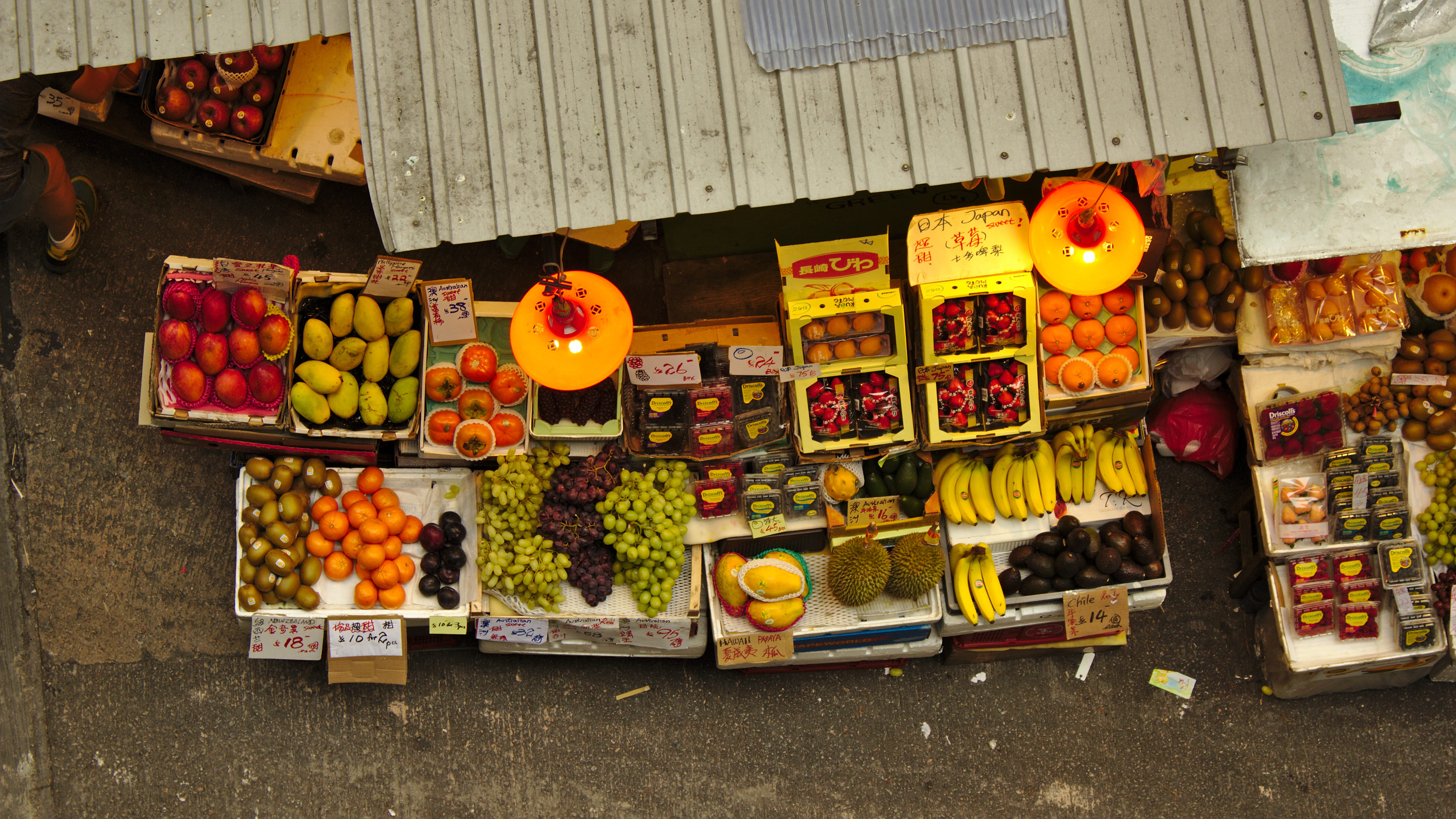shop, grocery store, person, container, communication, citrus fruit, retail display, fruit, fruits, grapefruit, human, pineapple, wet market, abundance, HD Wallpaper
