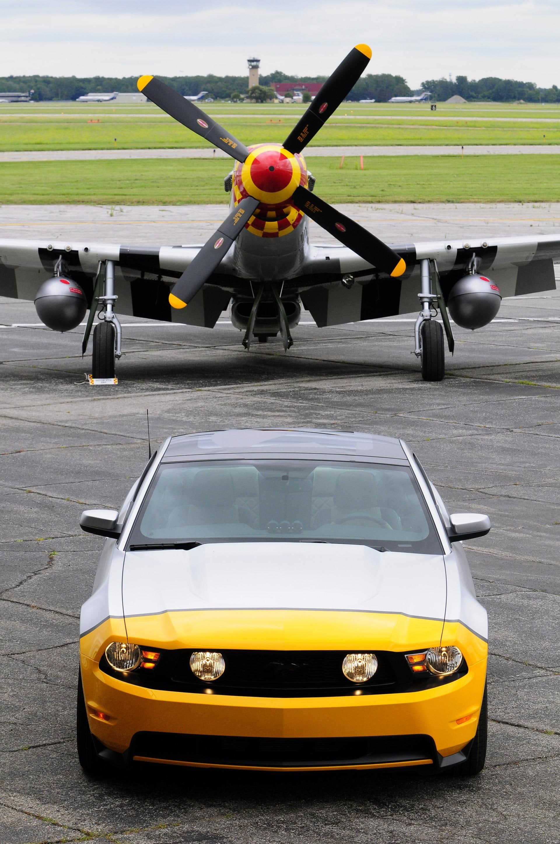 directing, no people, transportation, outdoors, mustang, airplane, taxi, motion, car, propeller, flying, x, day, road, 2K, leaving, travel, ford, airport runway, Phone HD Wallpaper