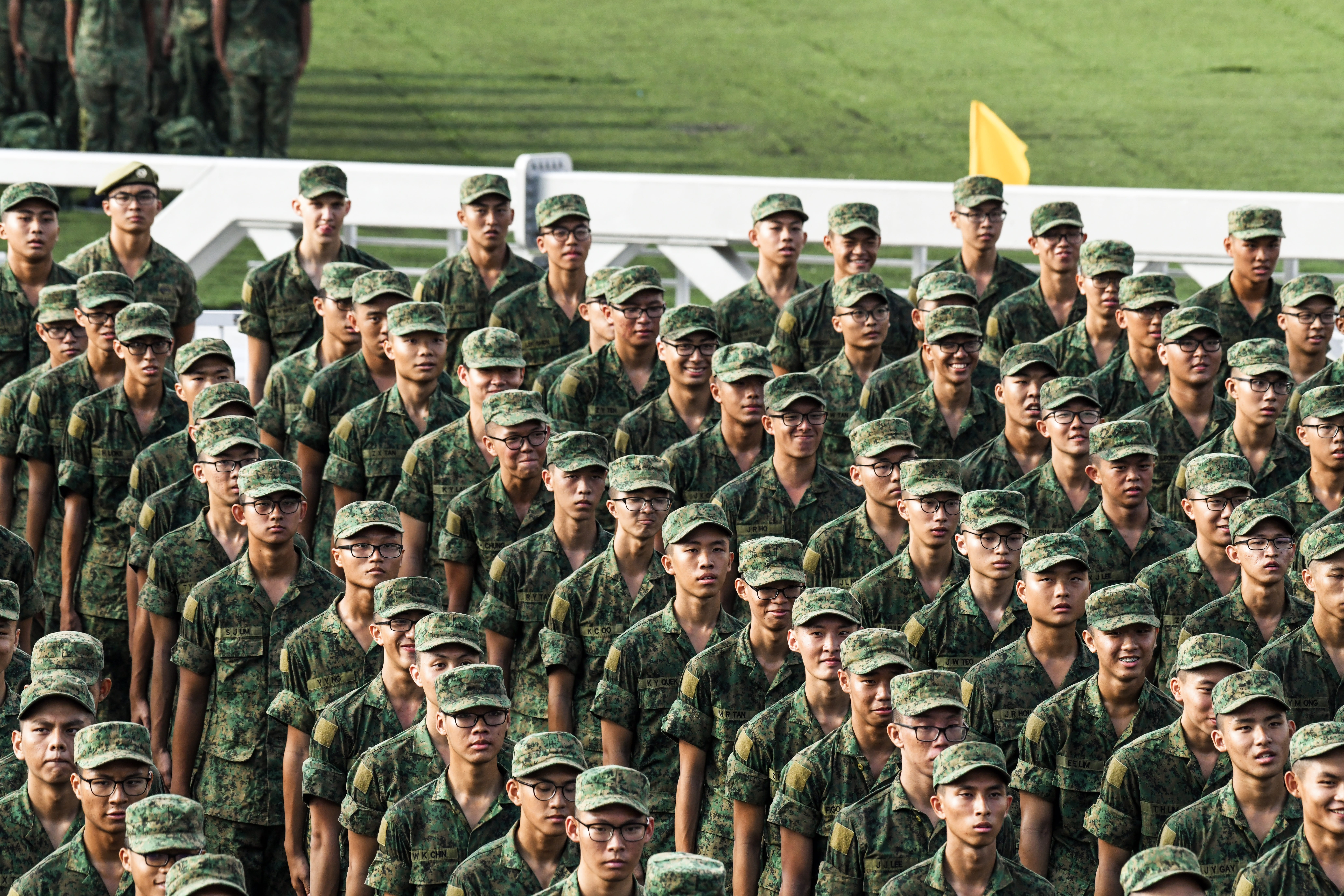 military uniform, aerial, accessories, accessory, government, team, in a row, army, army soldier, real people, soldier, military, photography, sunglasses, HD Wallpaper