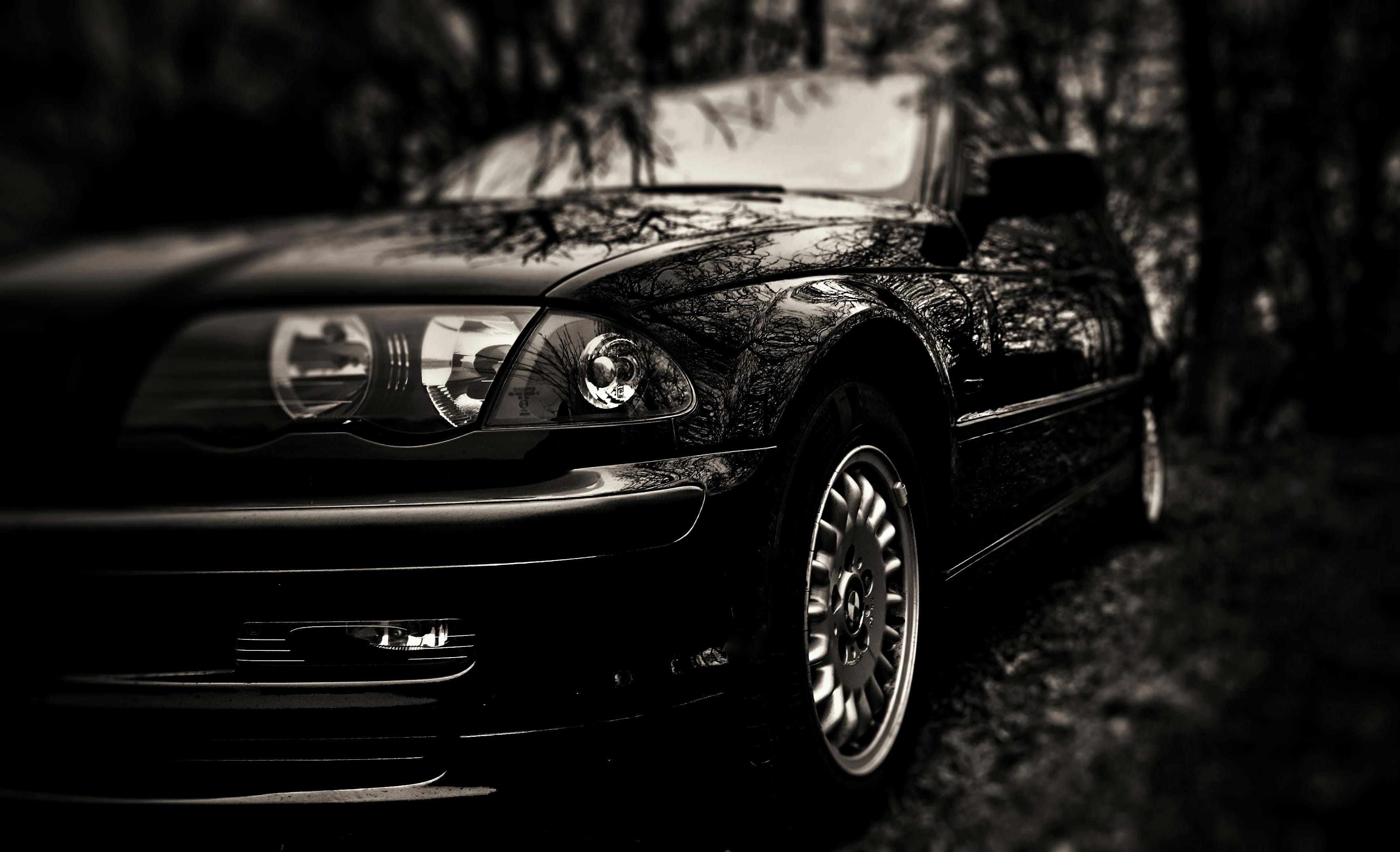 motor vehicle, mode of transportation, focus on foreground, tree, luxury, selective focus, darkness, close-up, reflection, bmw, car, transportation, 2K, HD Wallpaper