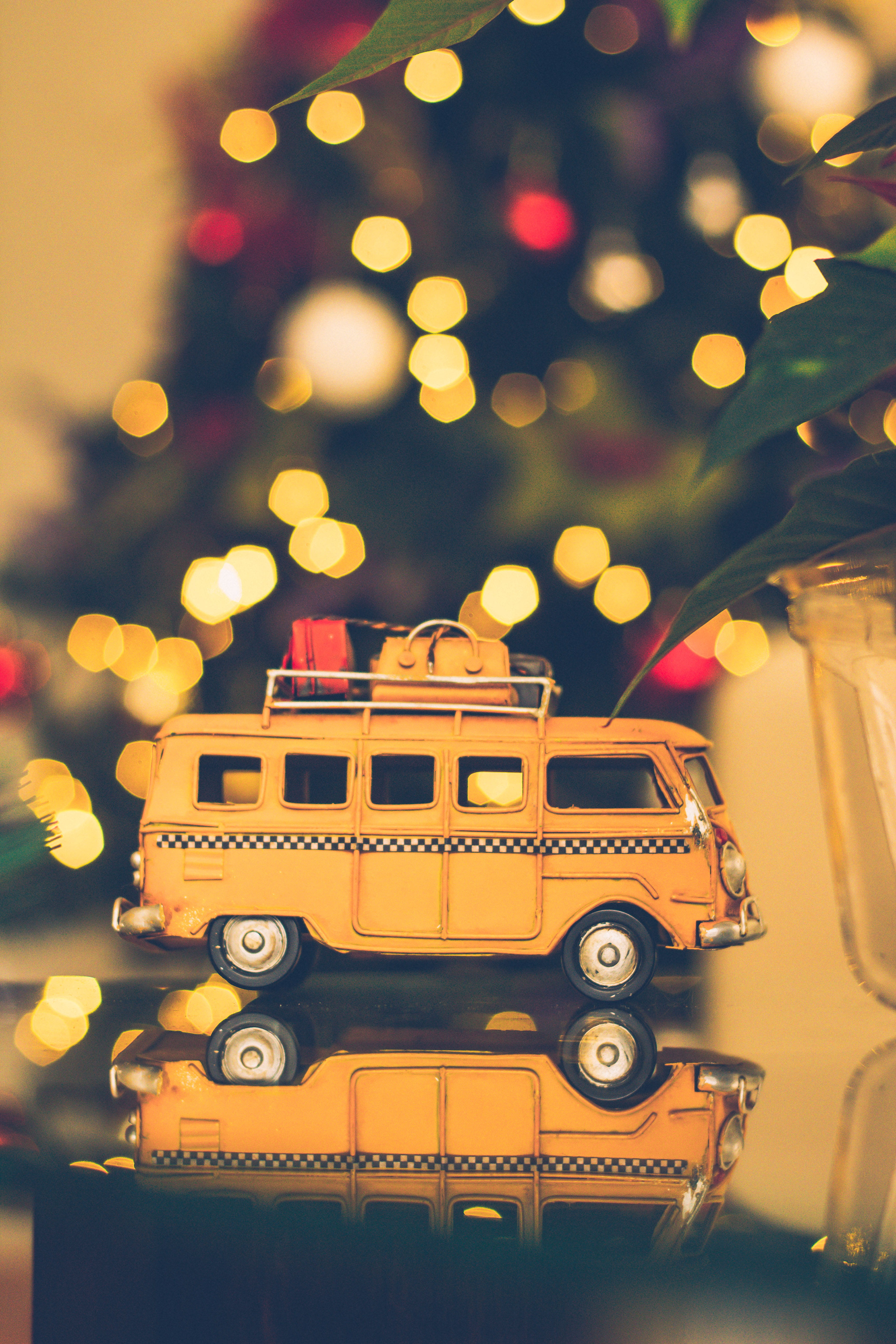 photography, toy car, christmas decor, christmas lights, no people, public transportation, children toys, christmas decorations, night, volkswagen, land vehicle, Phone HD Wallpaper