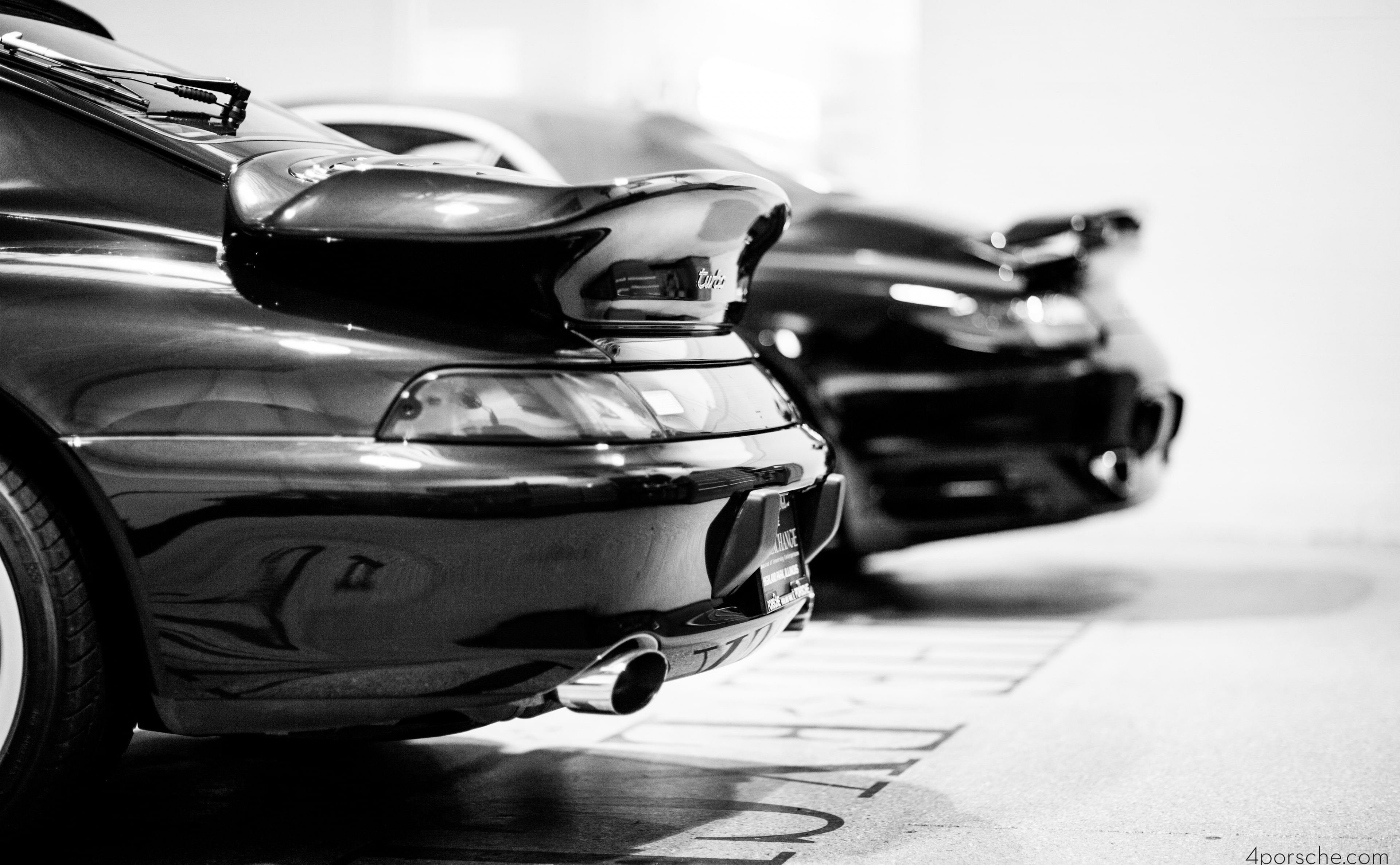 motor vehicle, no people, 993, two, road, Classic, Porsche, porsche exchange, street, Cars, mode of transportation, Black, illinois, highland park, race car, HD Wallpaper