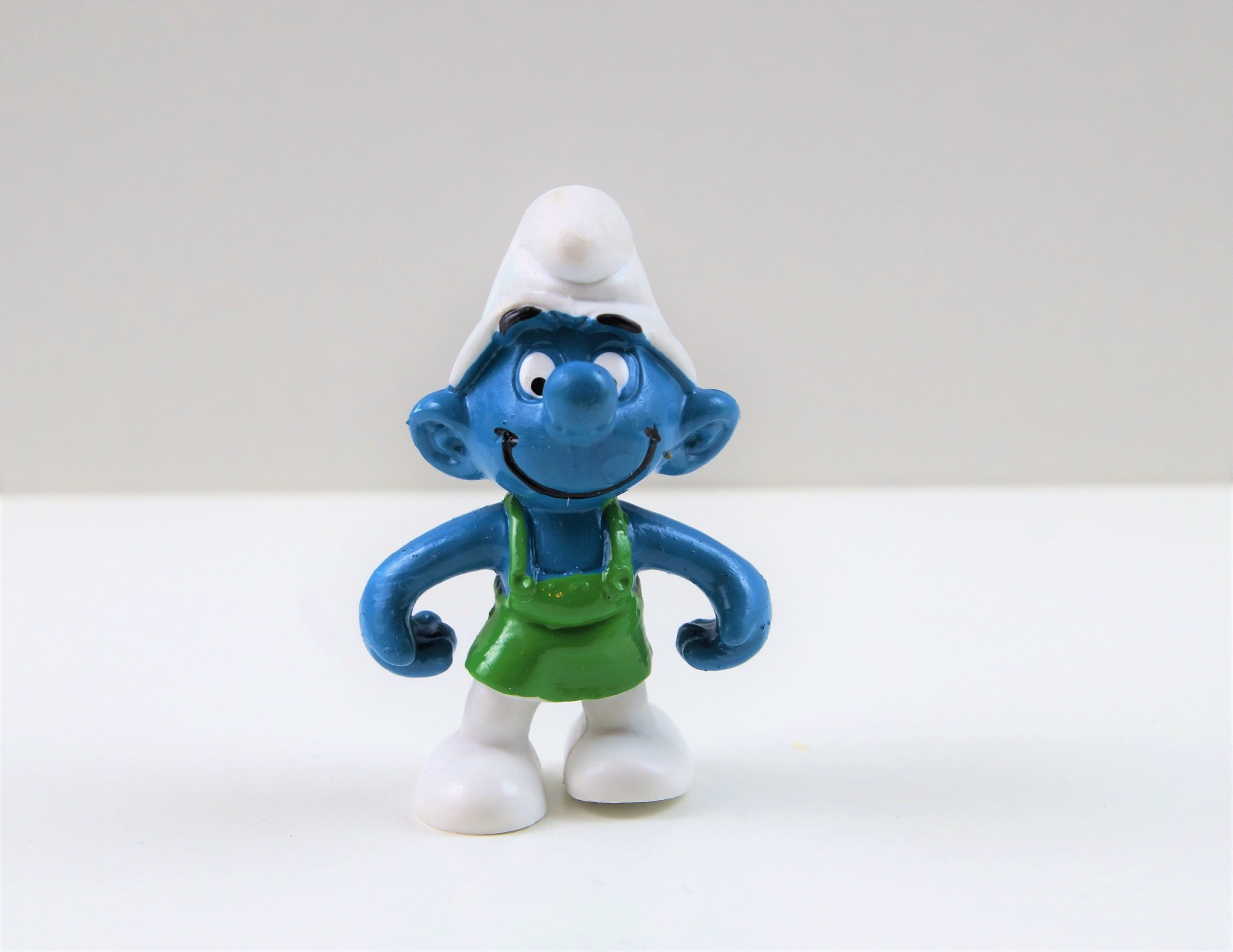 copy space, 2K, no people, collect, childhood, Figure, white background, Smurfs, human representation, decoration, figurine, blue, creativity, close-up, HD Wallpaper