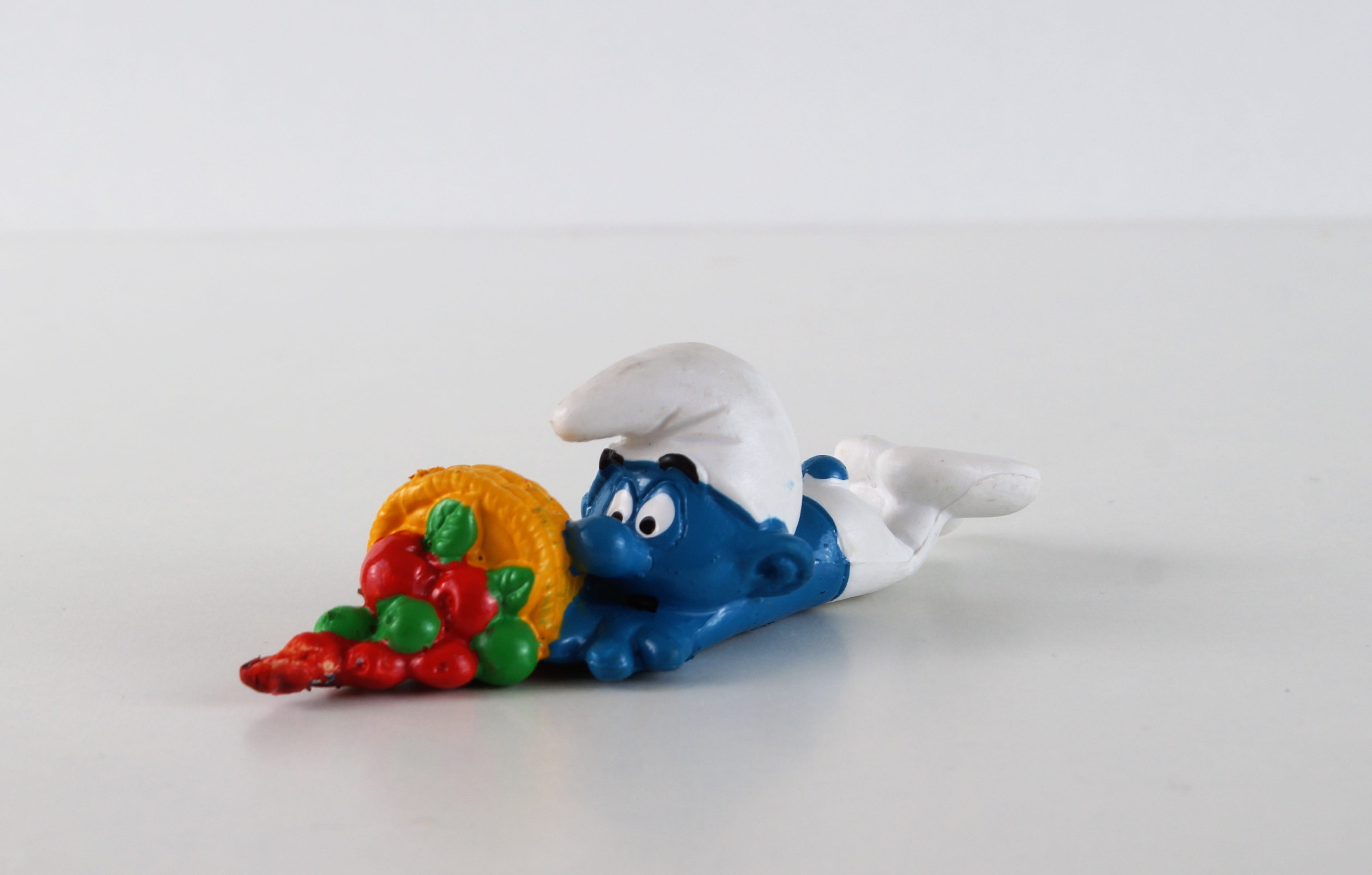 close-up, Smurf, Stumbling, food and drink, multi colored, blue, stumbling schlumpf, gray, no People, christmas, copy space, representation, toy, human representation, HD Wallpaper