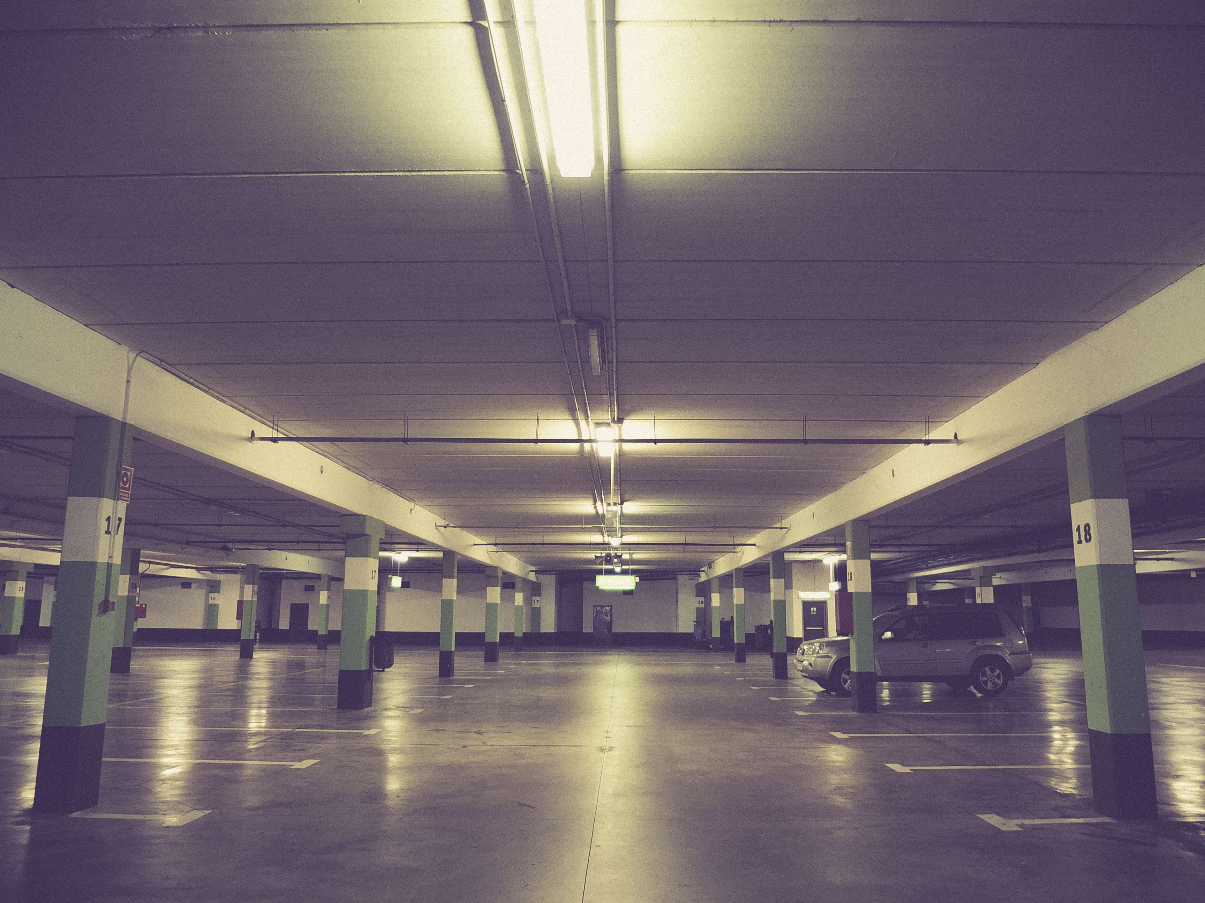 architecture, transportation, no people, ceiling, land vehicle, empty, public transportation, the way forward, mode of transportation, lighting equipment, HD Wallpaper