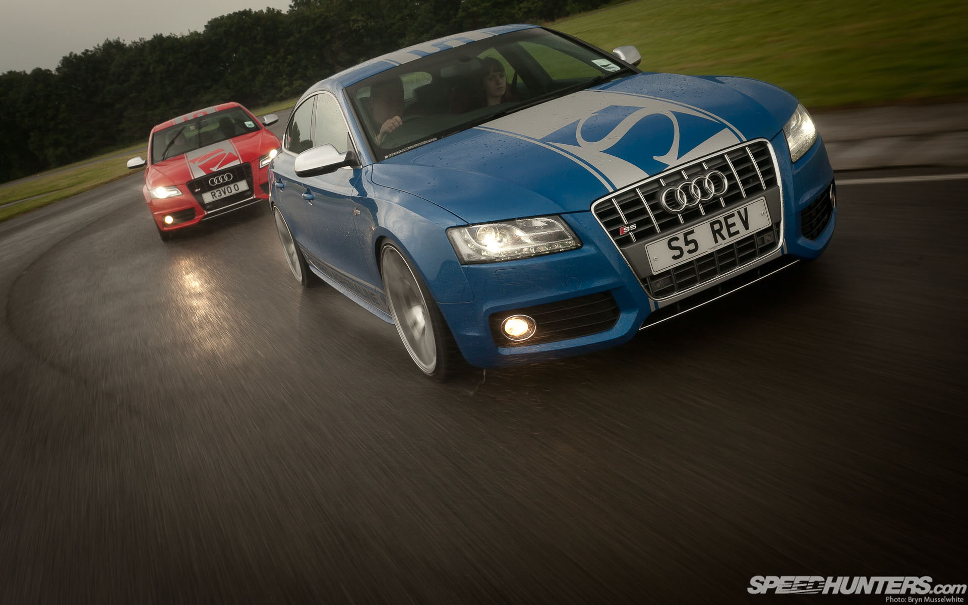 rain, audi, 1080P, s4, hd, s, s5, wet, cars, HD Wallpaper