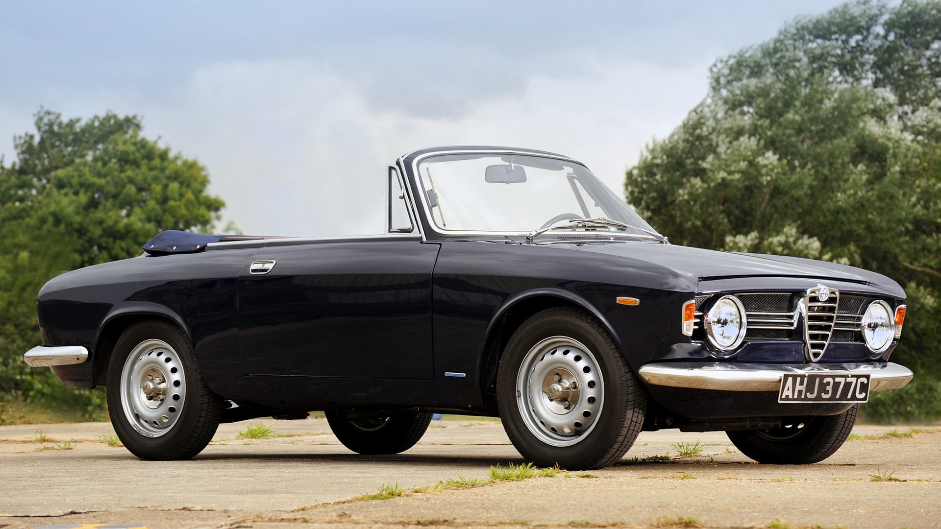 Alfa Romeo Giulia GTC, Car, Alfa Romeo, Old Car, Black Car, 1080P, Sport Car, Convertible, HD Wallpaper