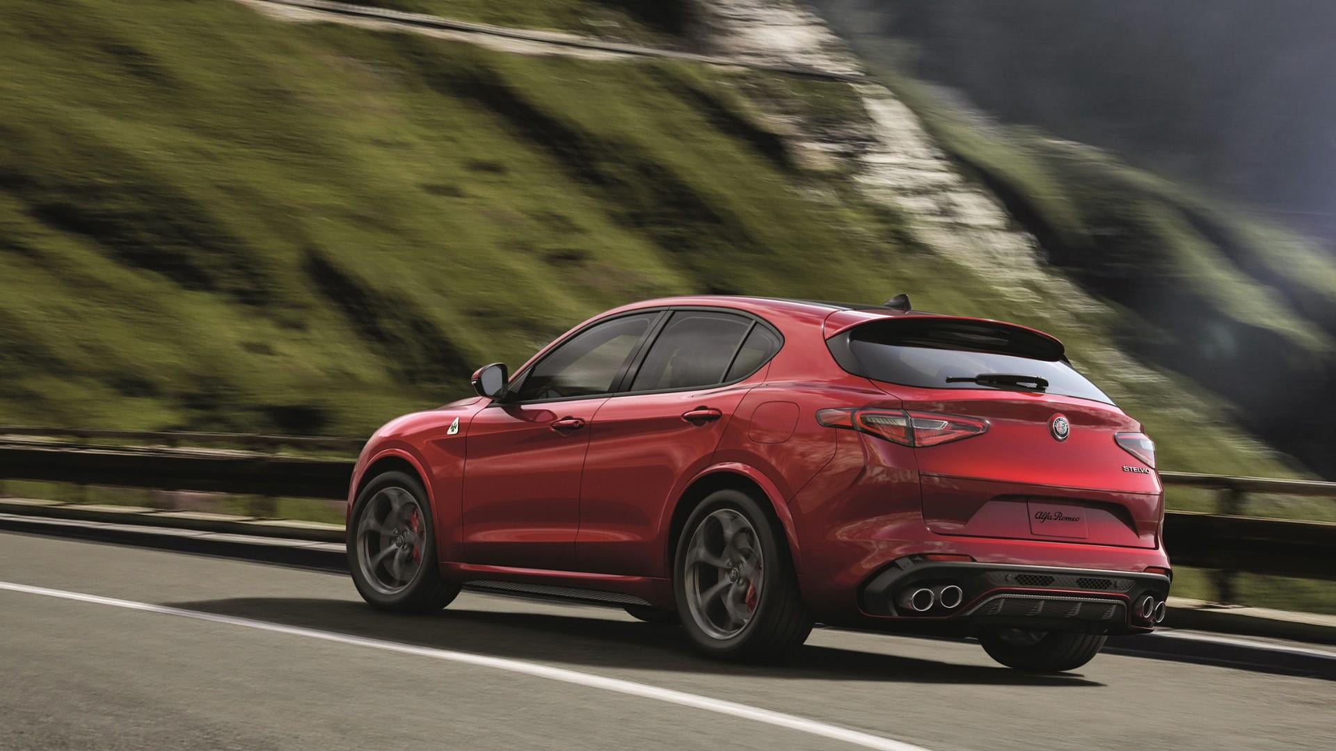 motion, land vehicle, luxury, on the move, sport, alfa romeo, supercharged, red, awd, travel, milan, city, transportation, no people, outdoors, performance, HD Wallpaper