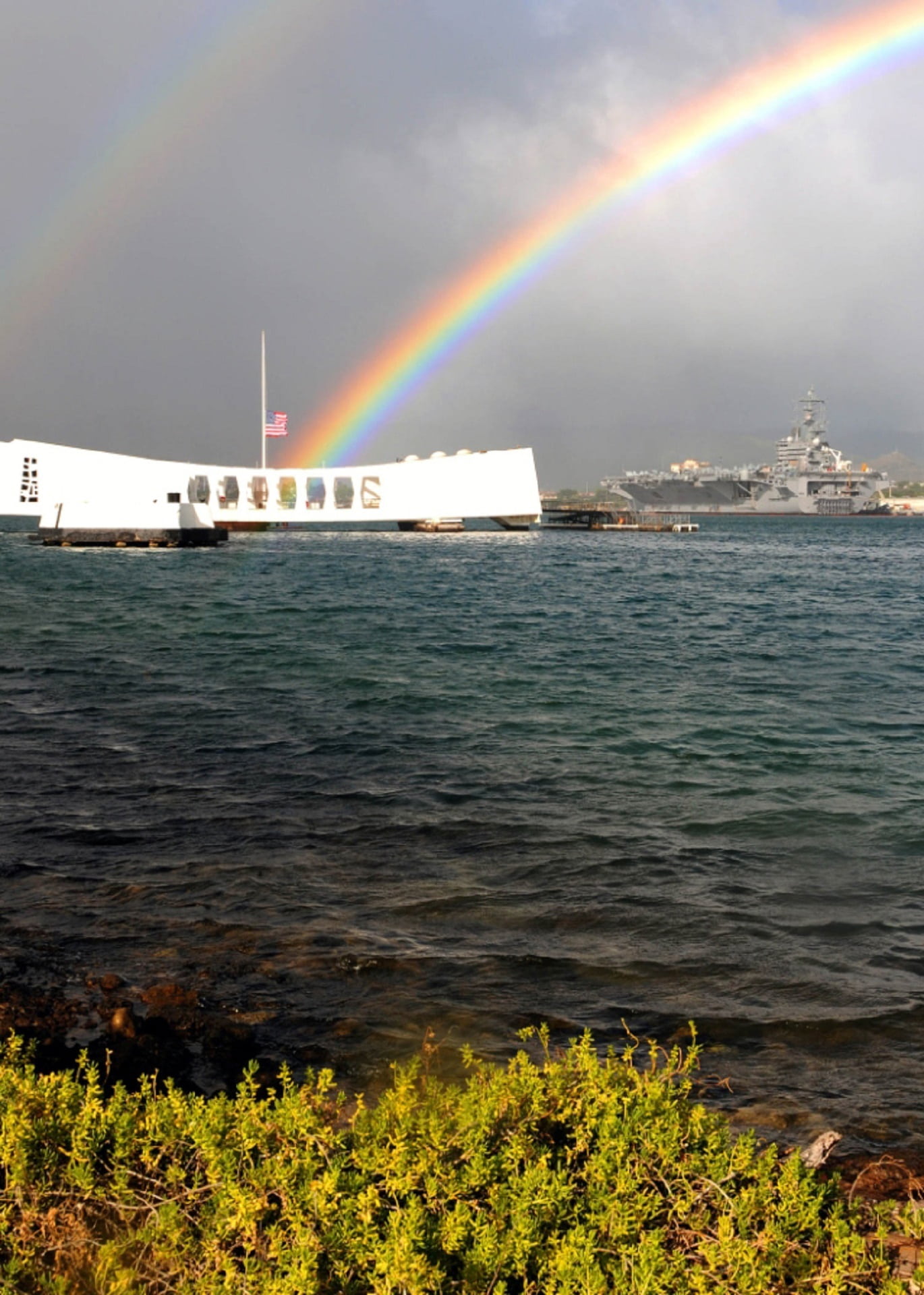 built structure, harbor, double rainbow, nature, sea, building exterior, sky, rainbow, scenics - nature, hawaii, usa, no people, day, oahu, beach, skyscraper, Phone HD Wallpaper