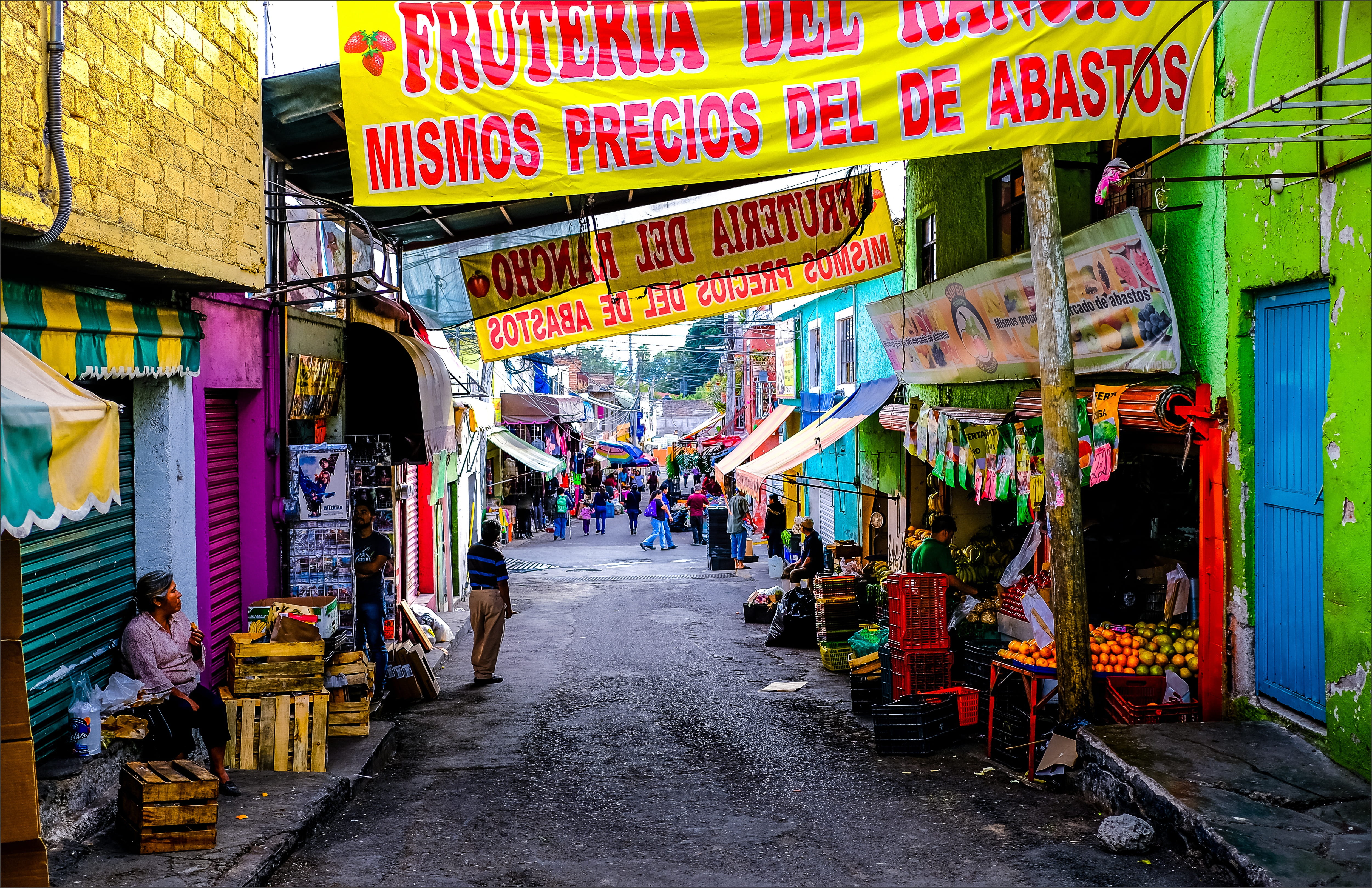 street market, direction, communication, green, vendors, building exterior, mercado, building, architecture, patin america, signs, mexicans, city, script, HD Wallpaper