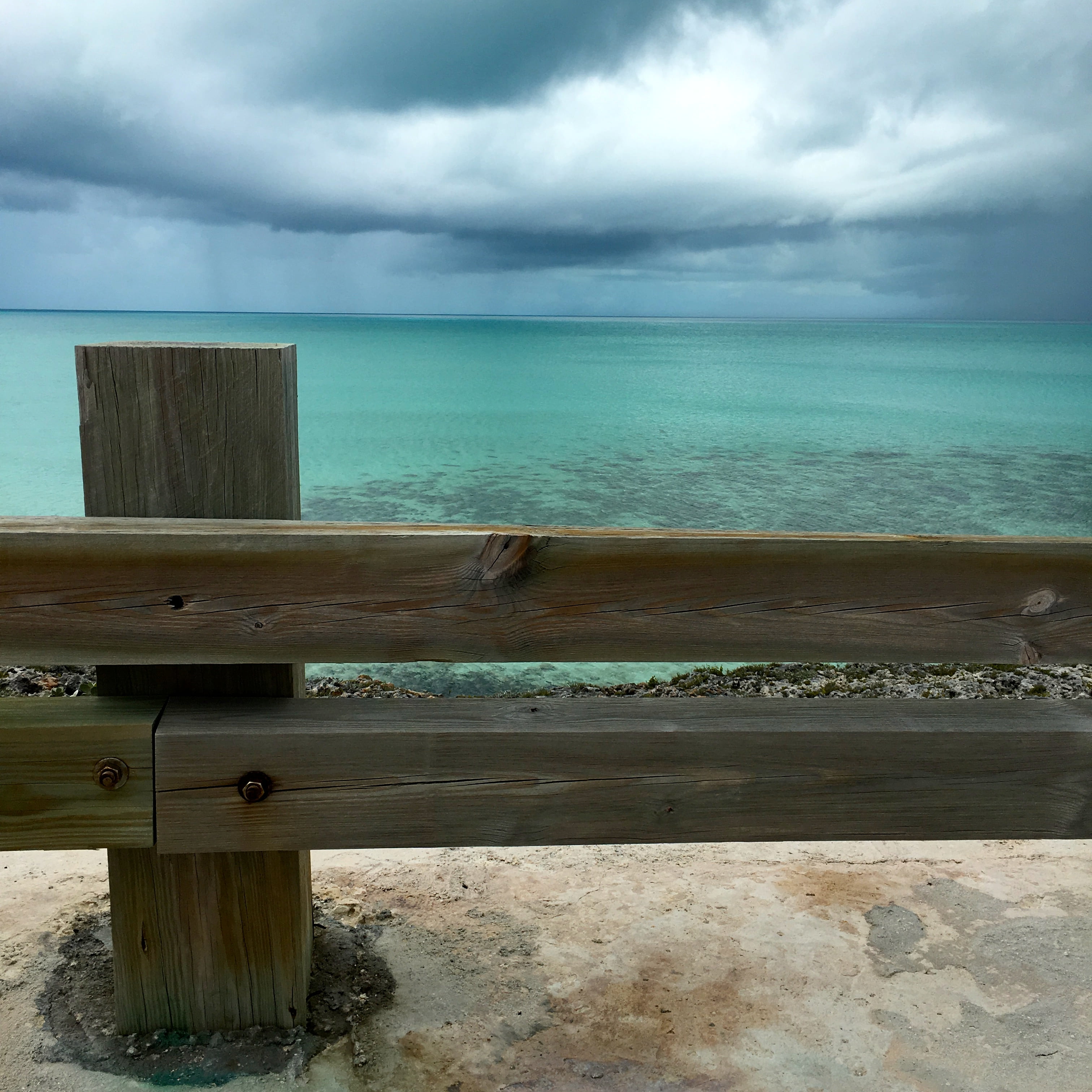 wooden fence, storm cloud, sand, overcast, 2K, wood - Material, blue waters, surf, no people, pier, sea, landscape, outdoors, horizon, blue, travel, day, Phone HD Wallpaper
