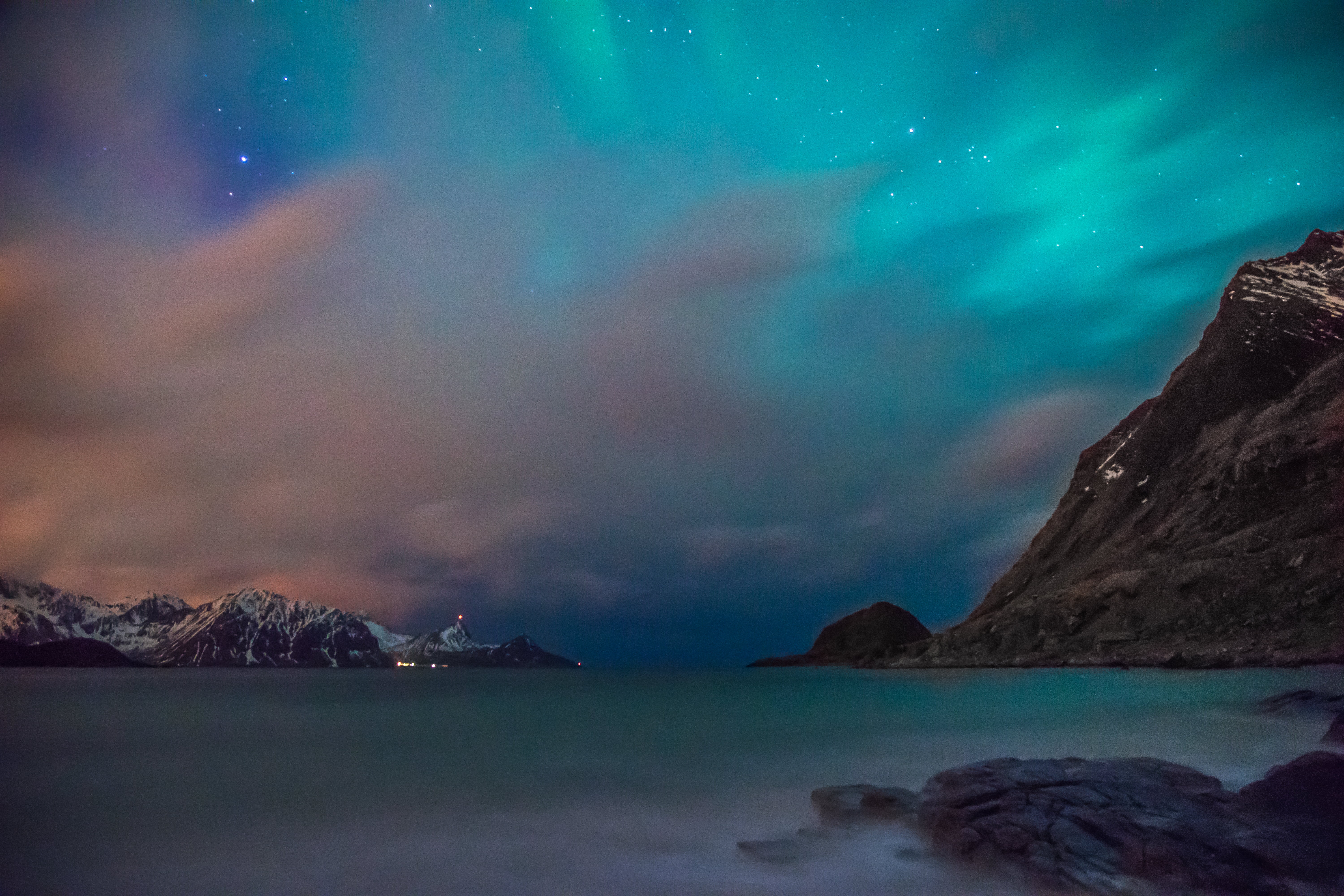 landscape, sony alpha 7, sea, mountain, water, 5K, 105mm, beside, Norway, scenics, canon, calm, body of water, blue, night, ilce-7, Lofoten, Norwegen, HD Wallpaper
