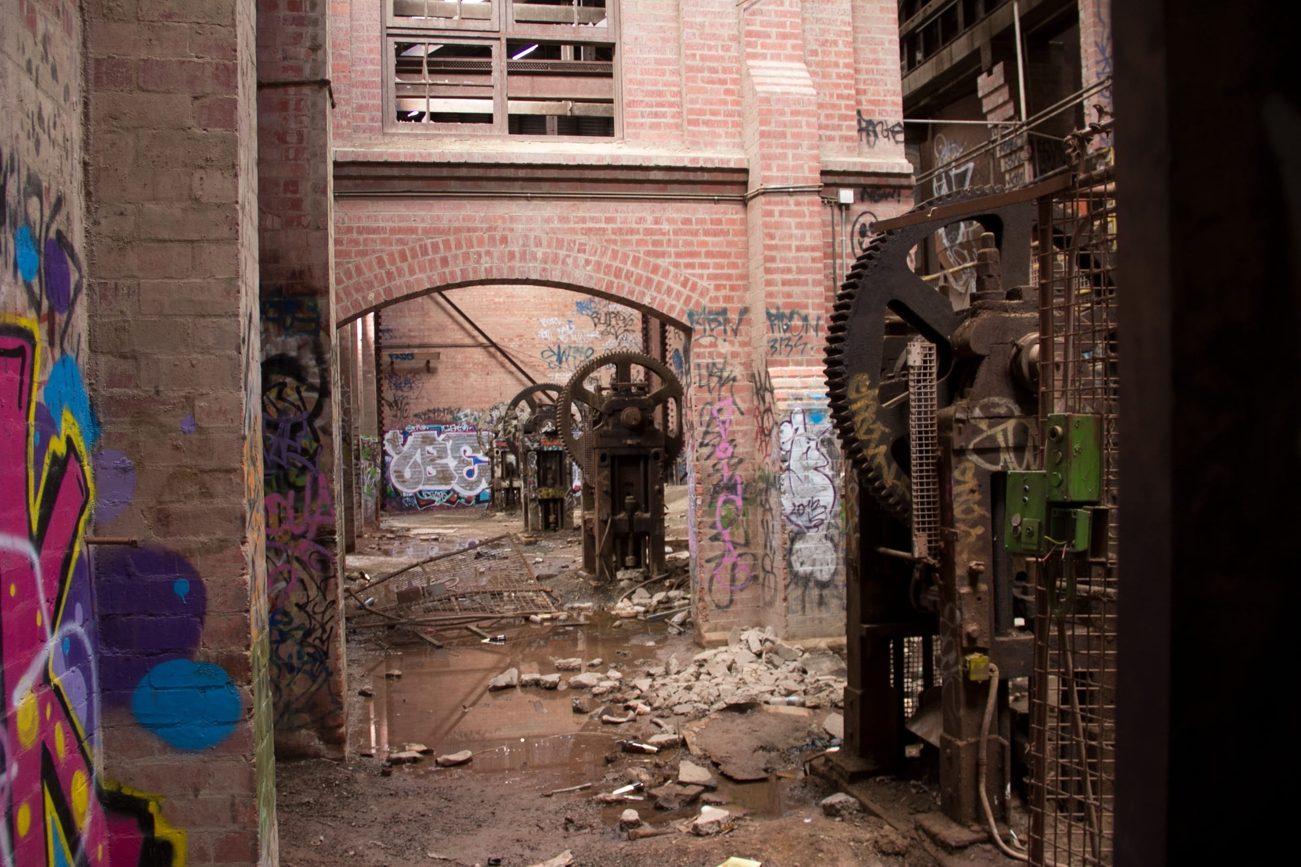 built structure, history, arch, window, art and craft, building, urban exploration, derelict, entrance, day, no people, destruction, damaged, urbex, the past, HD Wallpaper