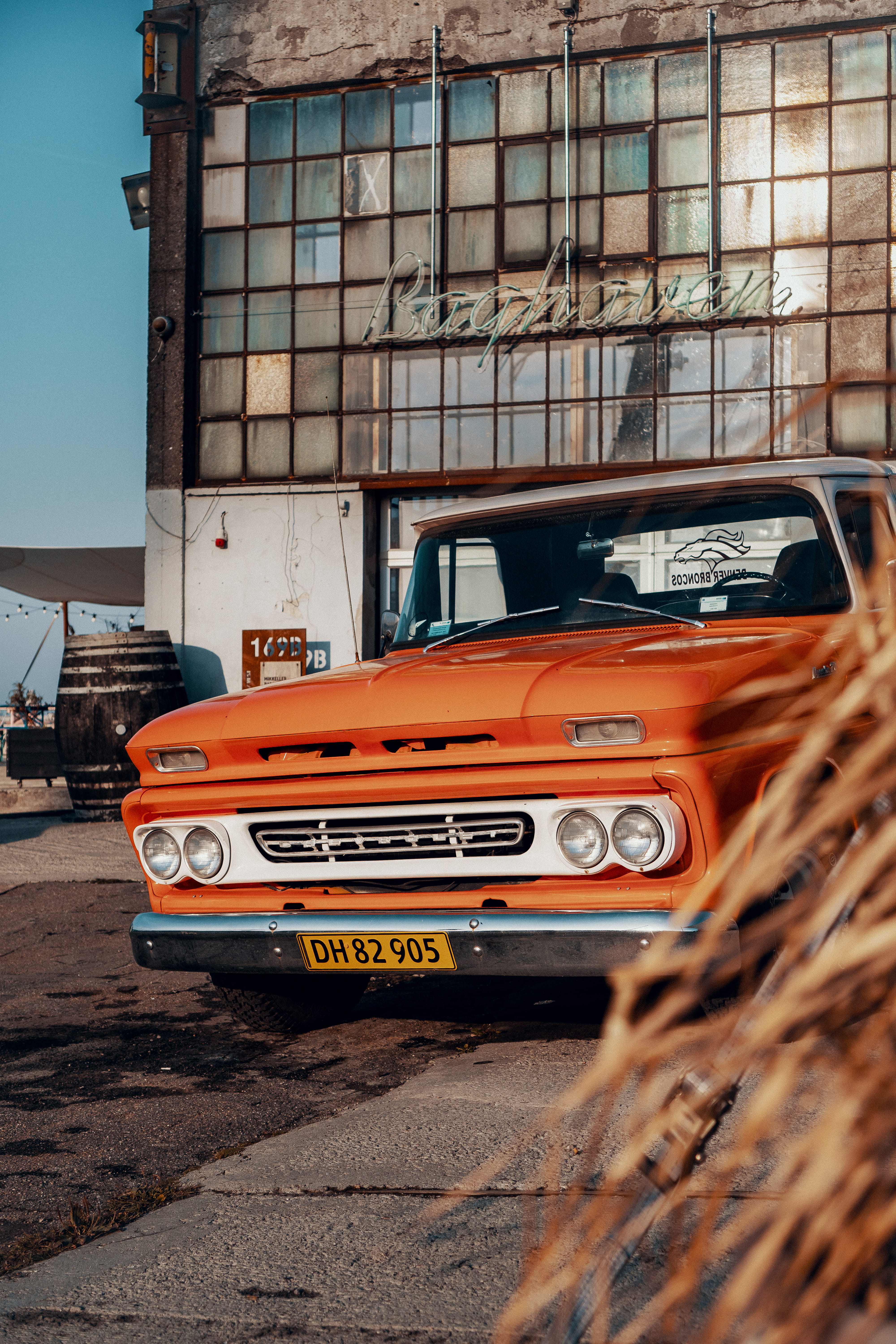denmark, reffen, old, communication, road, text, sunlight, no people, building, motor vehicle, automobile, truck, tire, built structure, architecture, pickup truck, Phone HD Wallpaper