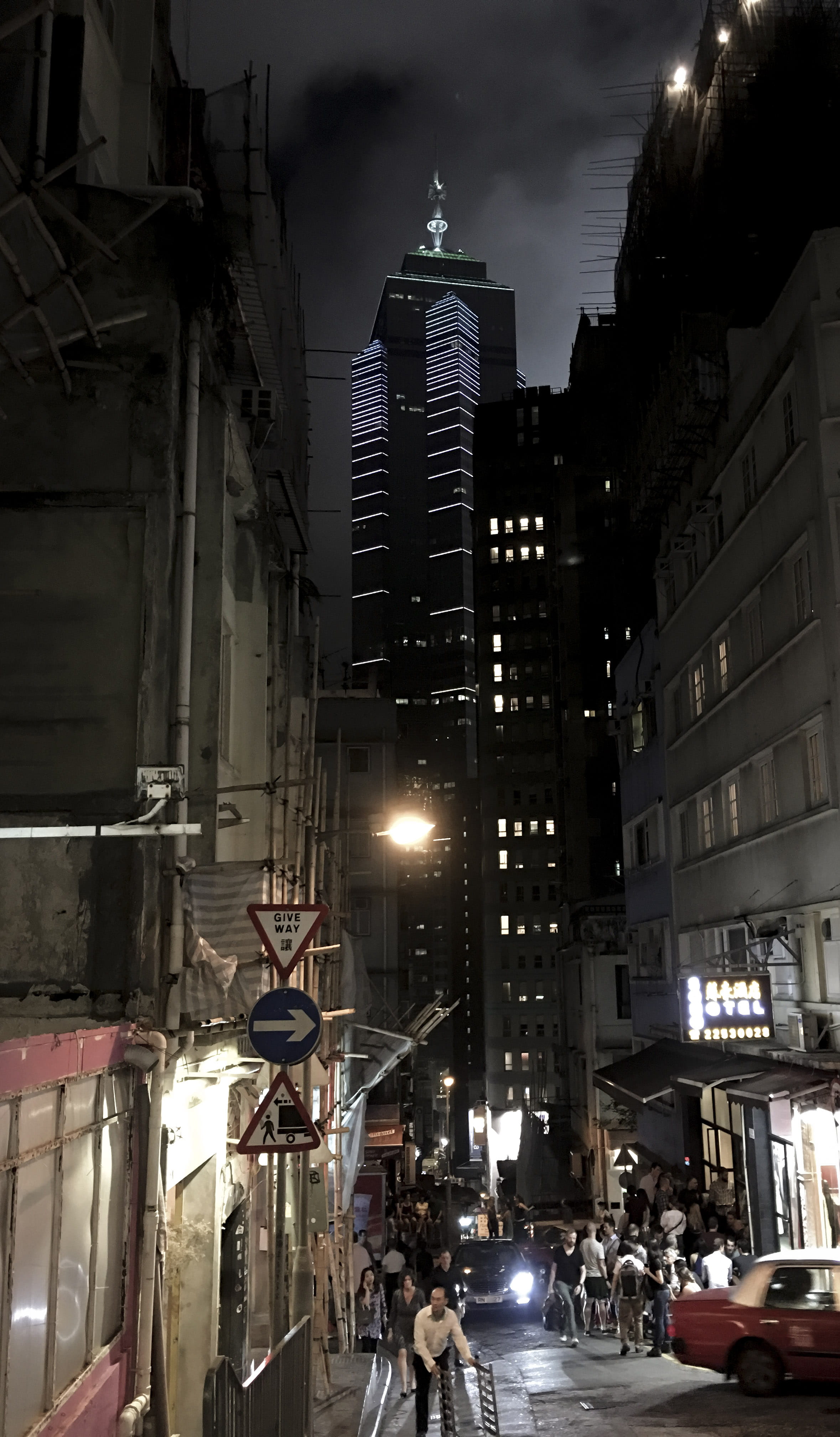 illuminated, office building, street, group of people, buildings, building exterior, skyscraper, mode of transportation, built structure, residential district, Phone HD Wallpaper