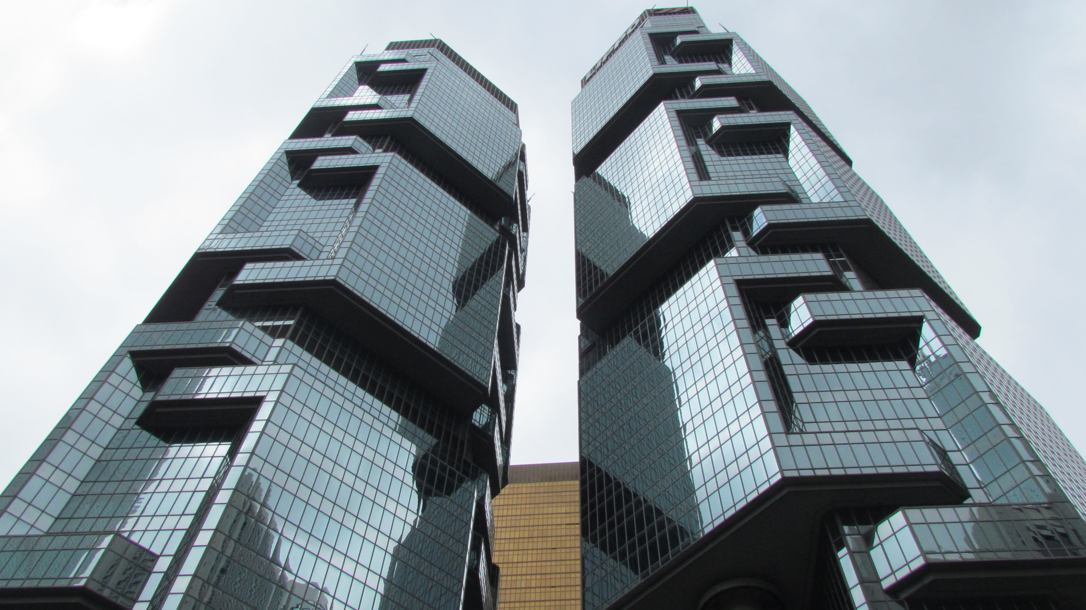 Central, skyscraper, office building exterior, city, low angle view, skyscaper, office, built structure, building exterior, 2K, no people, glass buildings, HD Wallpaper